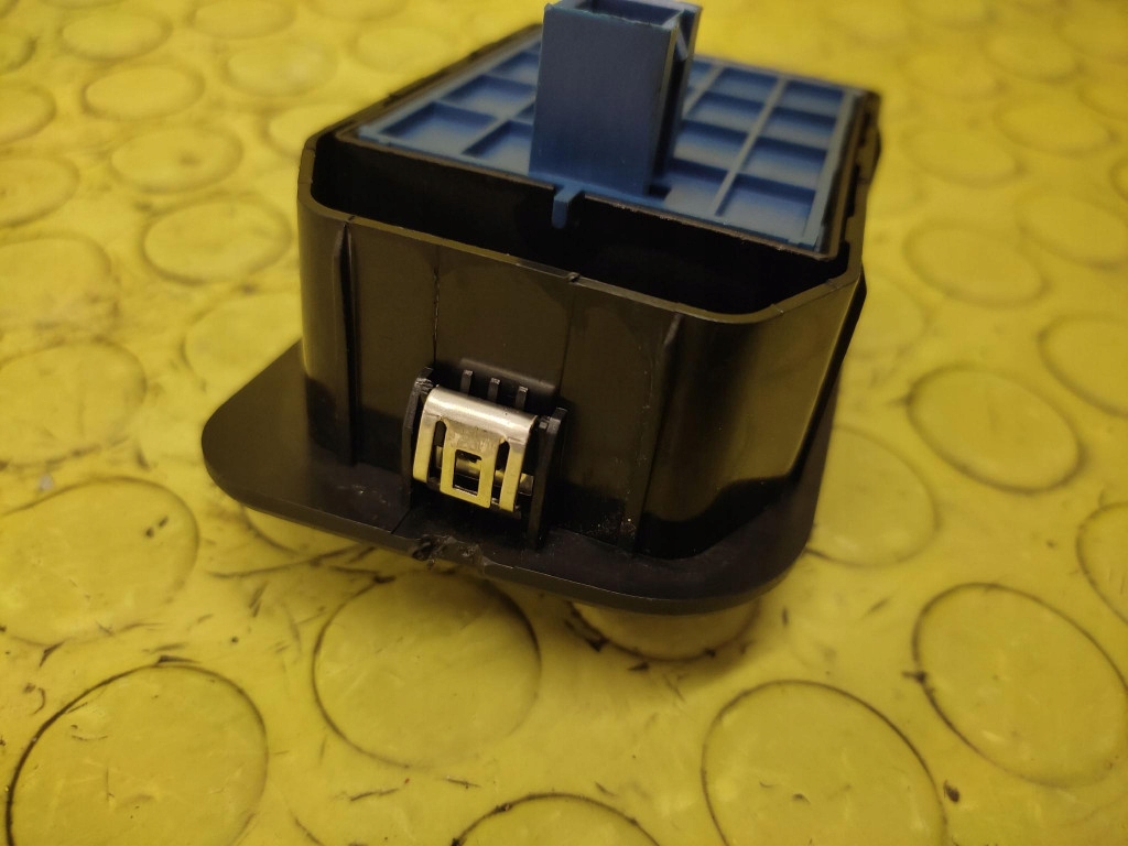 FIAT QUBO window control switch