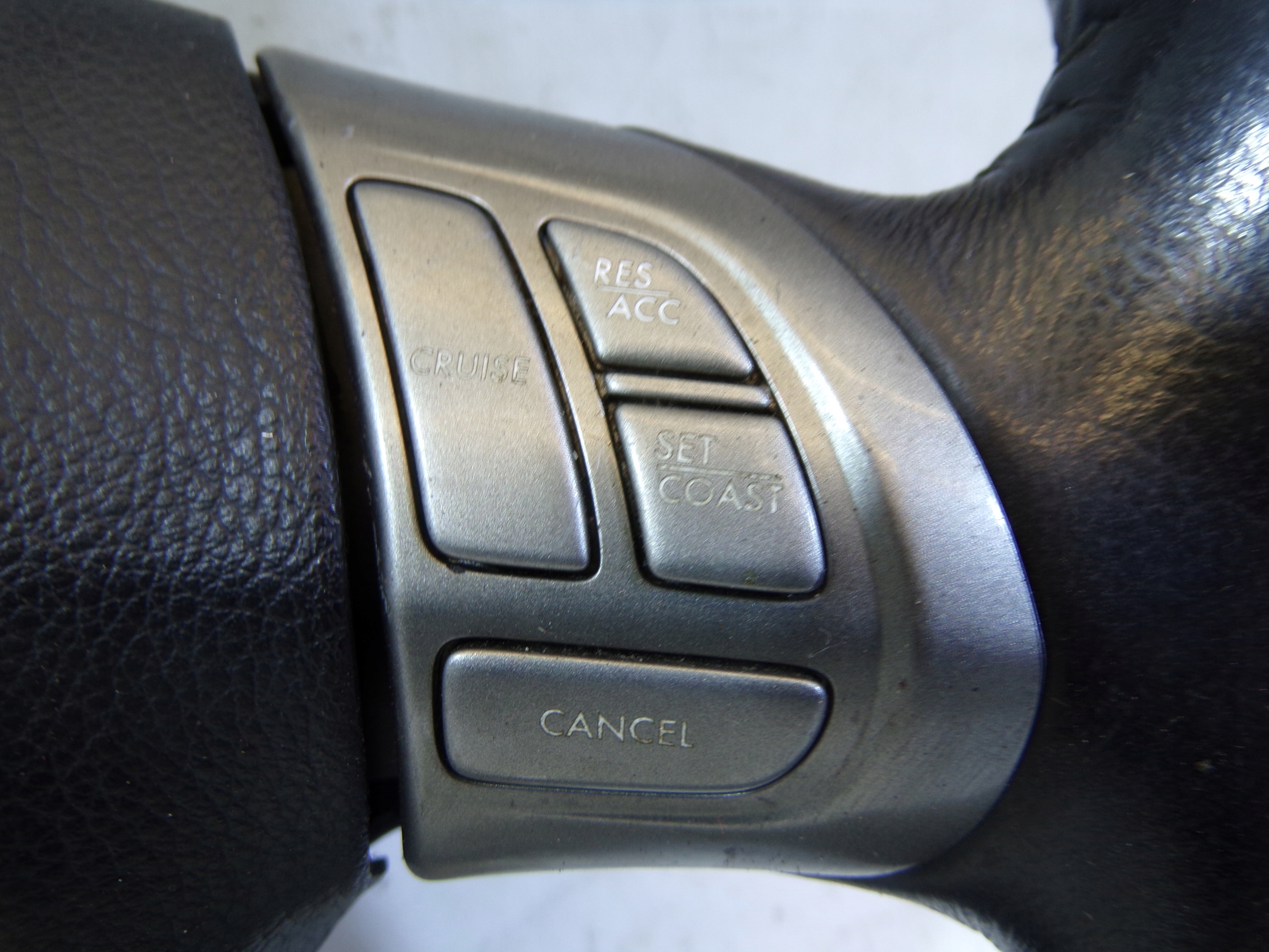 lenkrad Z Airbag SUBARU FORESTER 3 SH Leder MULTIFUNKCJA