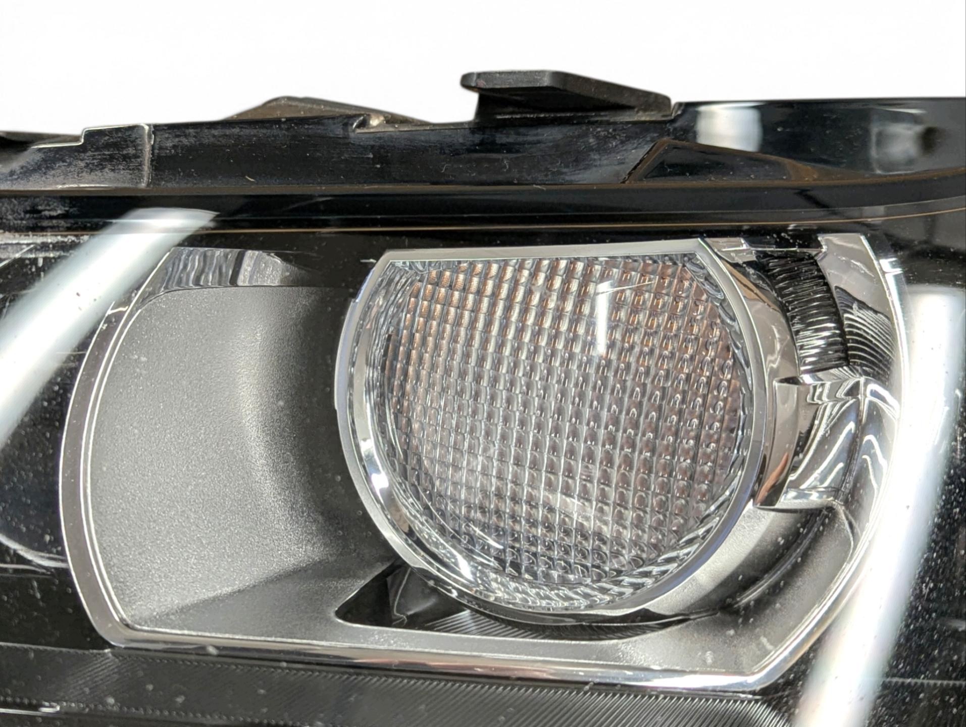 light Xenon front left side Jaguar XF 2 260 2016 GX63-13W030-DE
