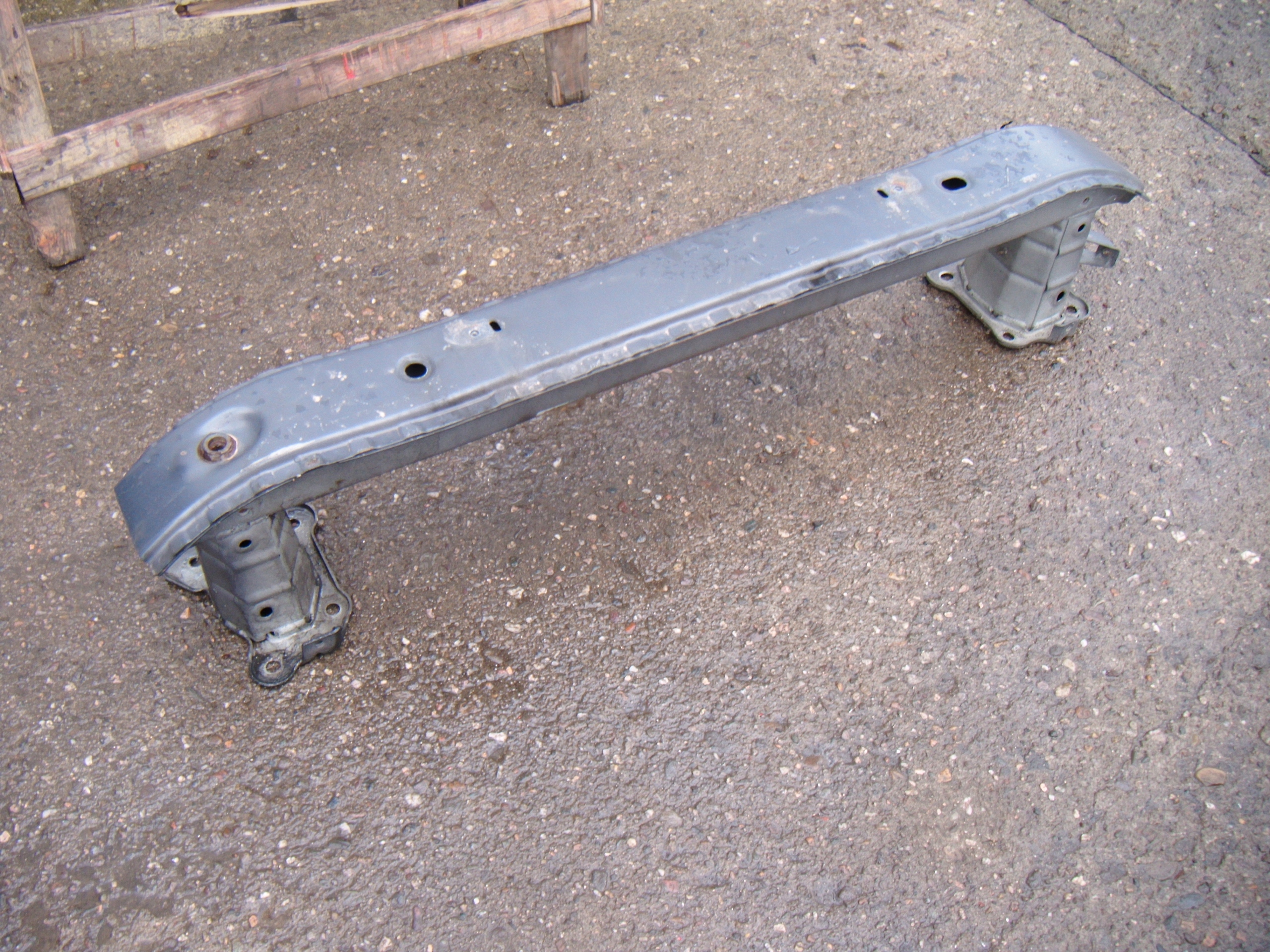 VOLVO V50 04-12 BELKA ZDERZAKA PRZEDNIEGO WZMOCNIENIE PRZÓD 455-46