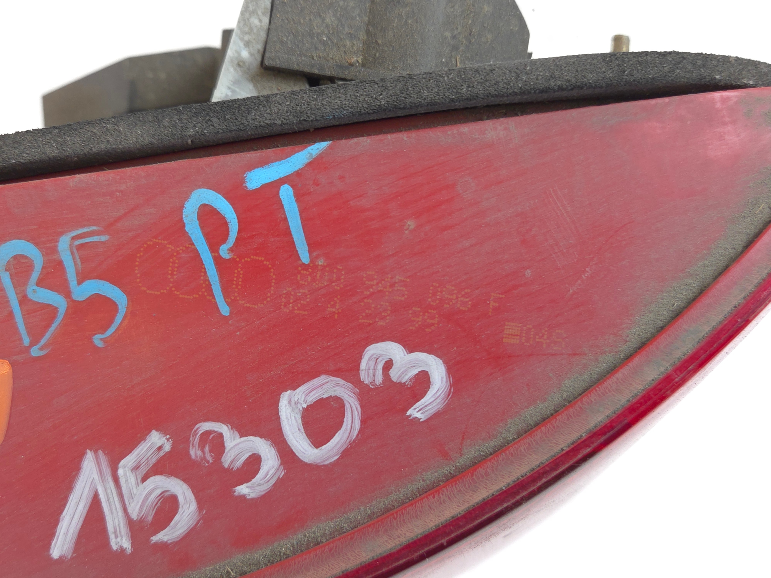 AUDI A4 B5 LIFT sedan light right rear part