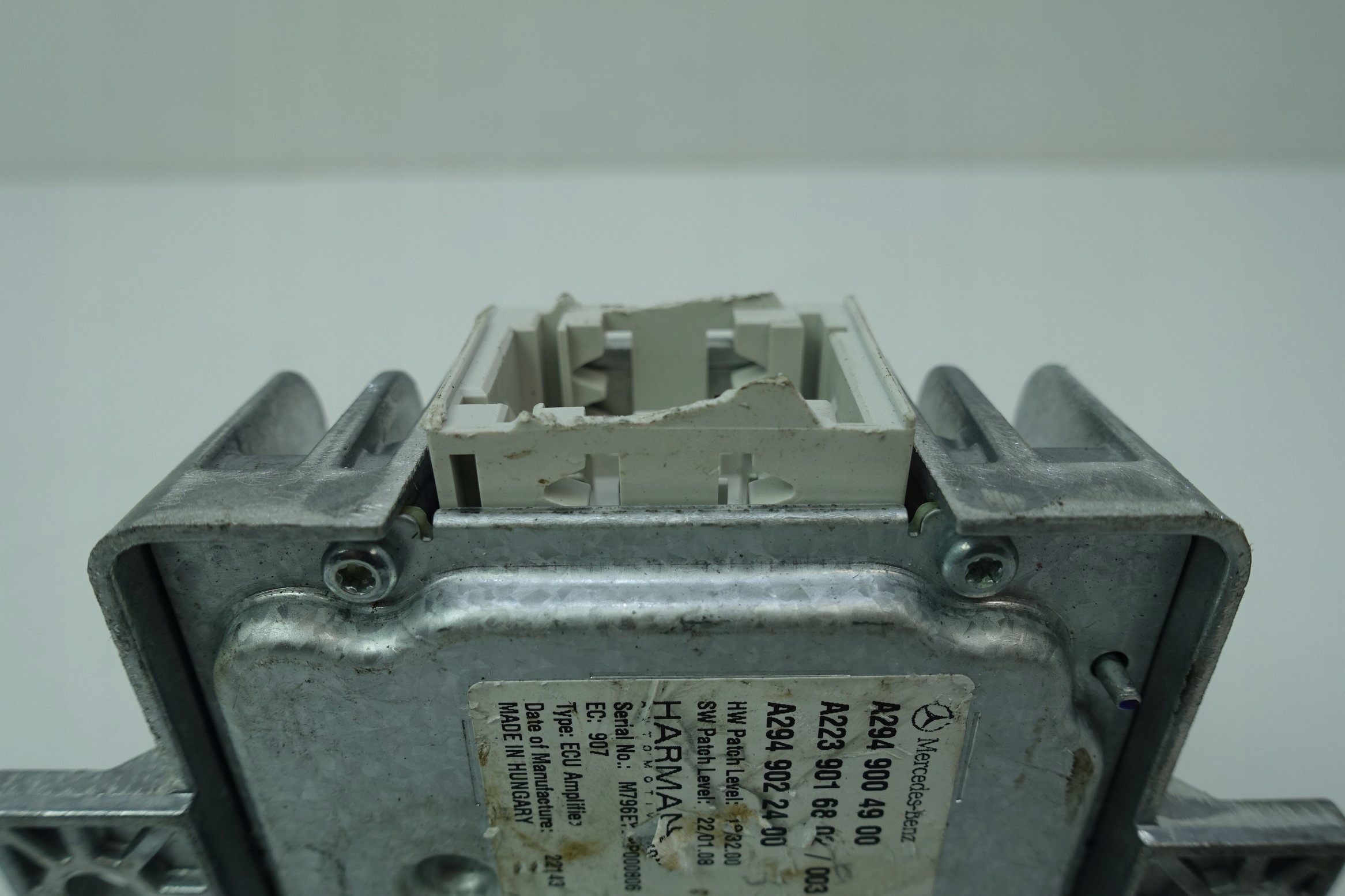 amplifier HARMAN MERCEDES W223 W447 A2949004900
