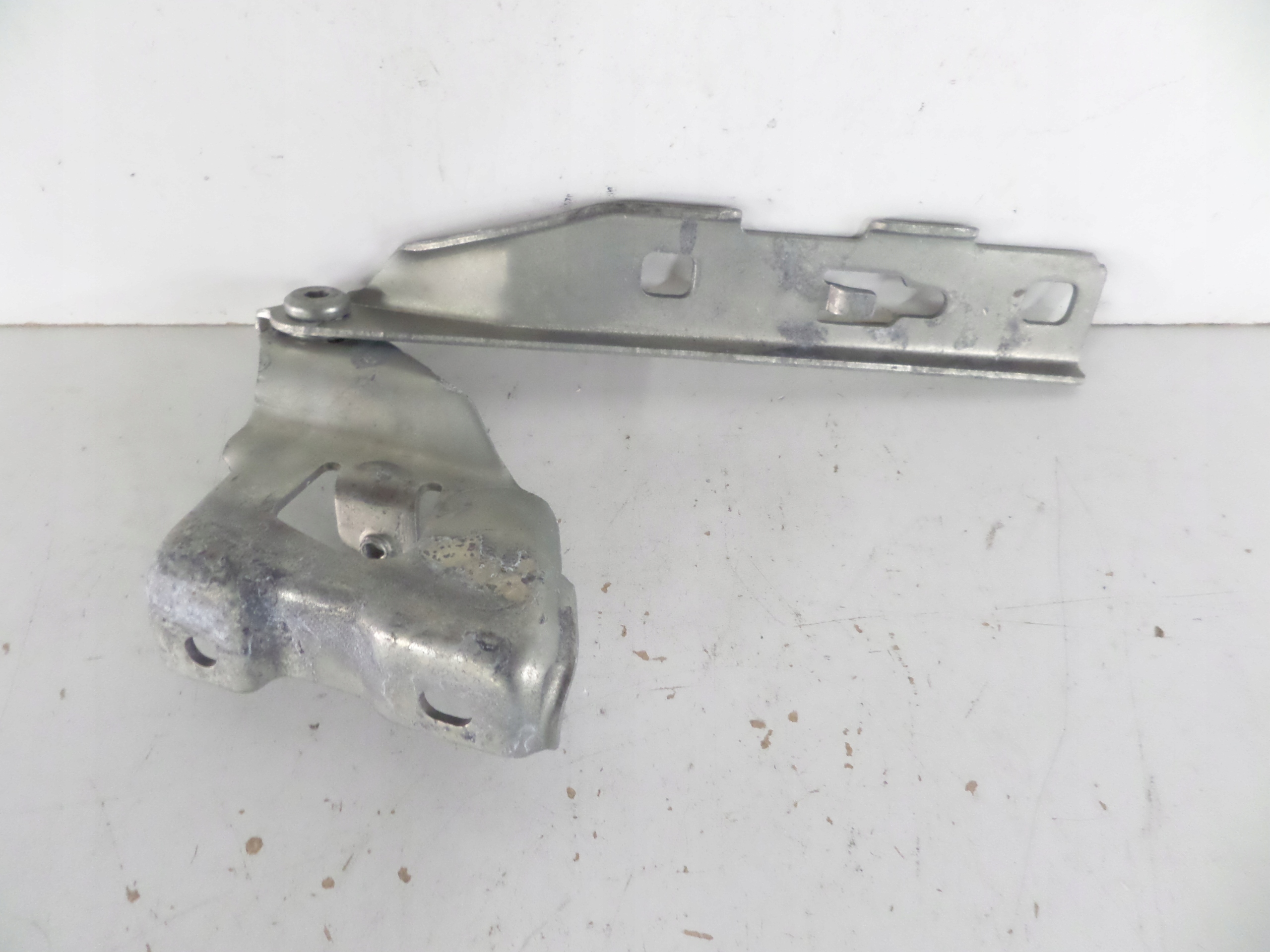 hinge bonnets pokrywy of the engine left AUDI A4 B8 07