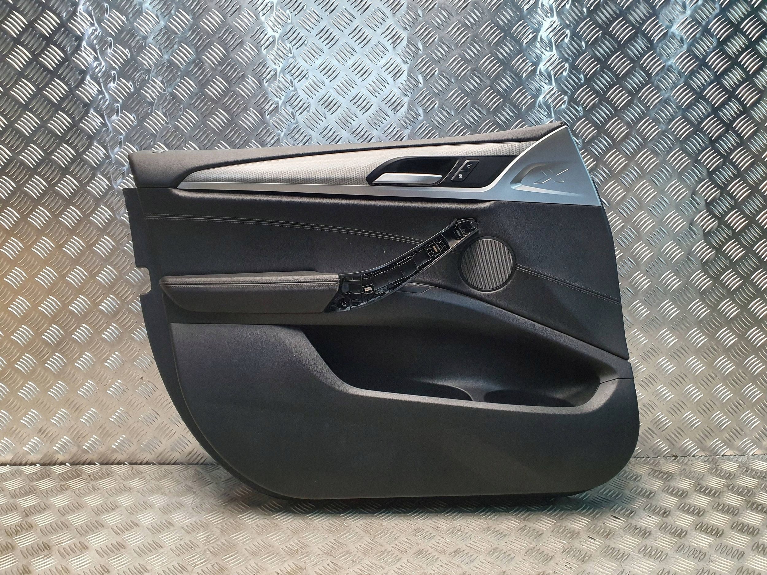 upholstery side door left front 7410281 BMW X3 G01 X4 G02