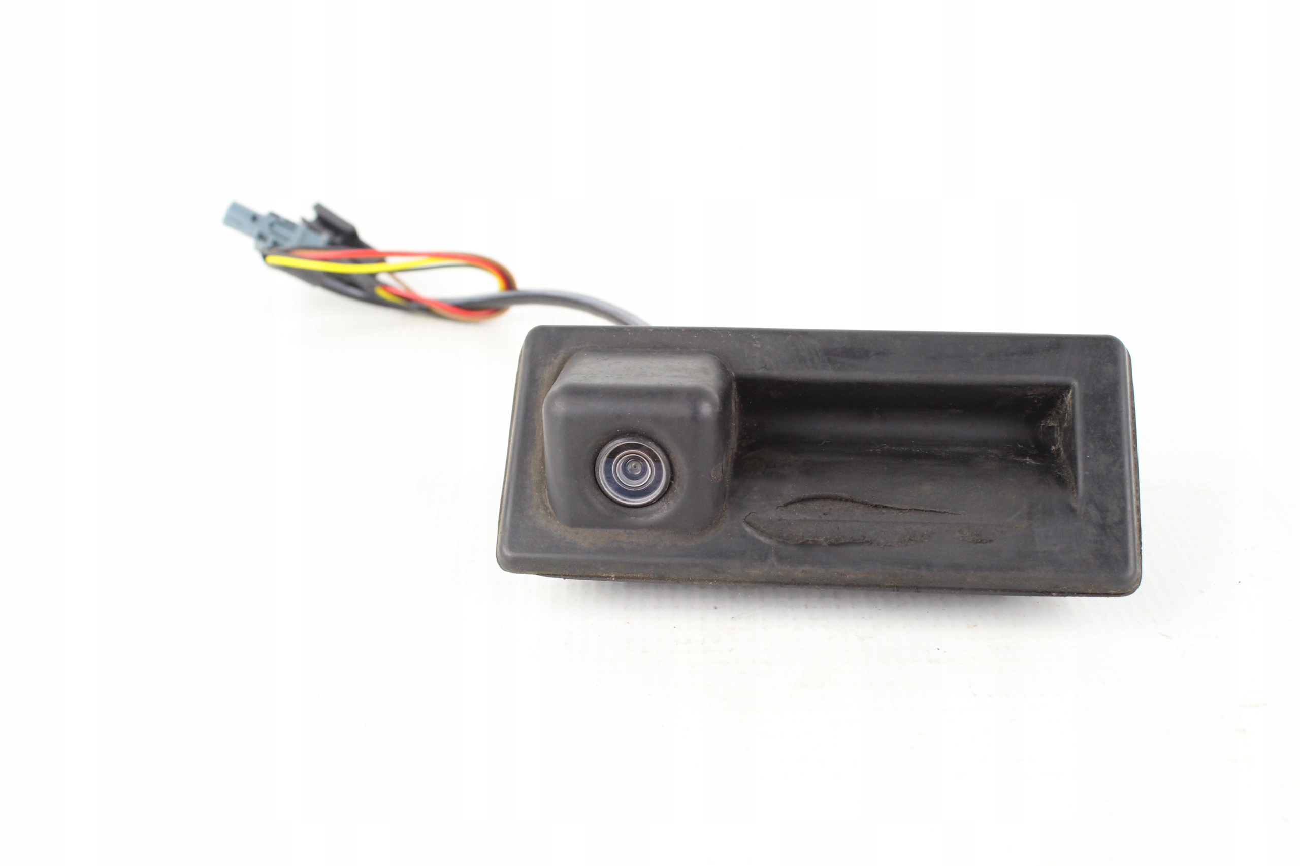 РУЧКА БАГАЖНИКА КАМЕРА ЗАДНЕГО ВИДА OCTAVIA III УНИВЕРСАЛ