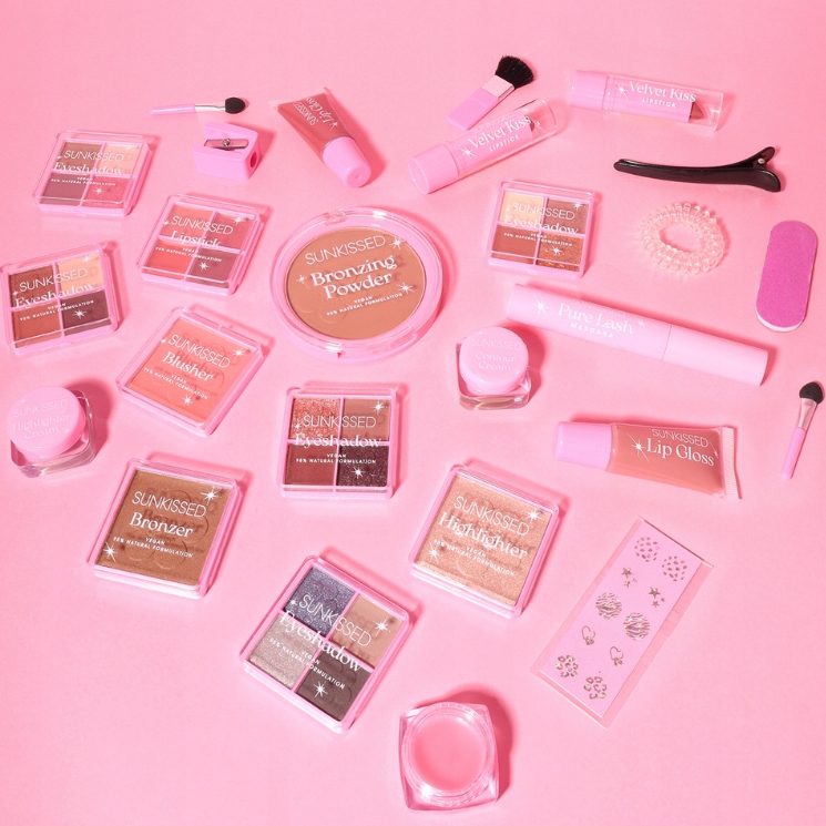Адвент-календарь Sunkissed 25 Days of Beauty, сюрпризы для макияжа — фото 4