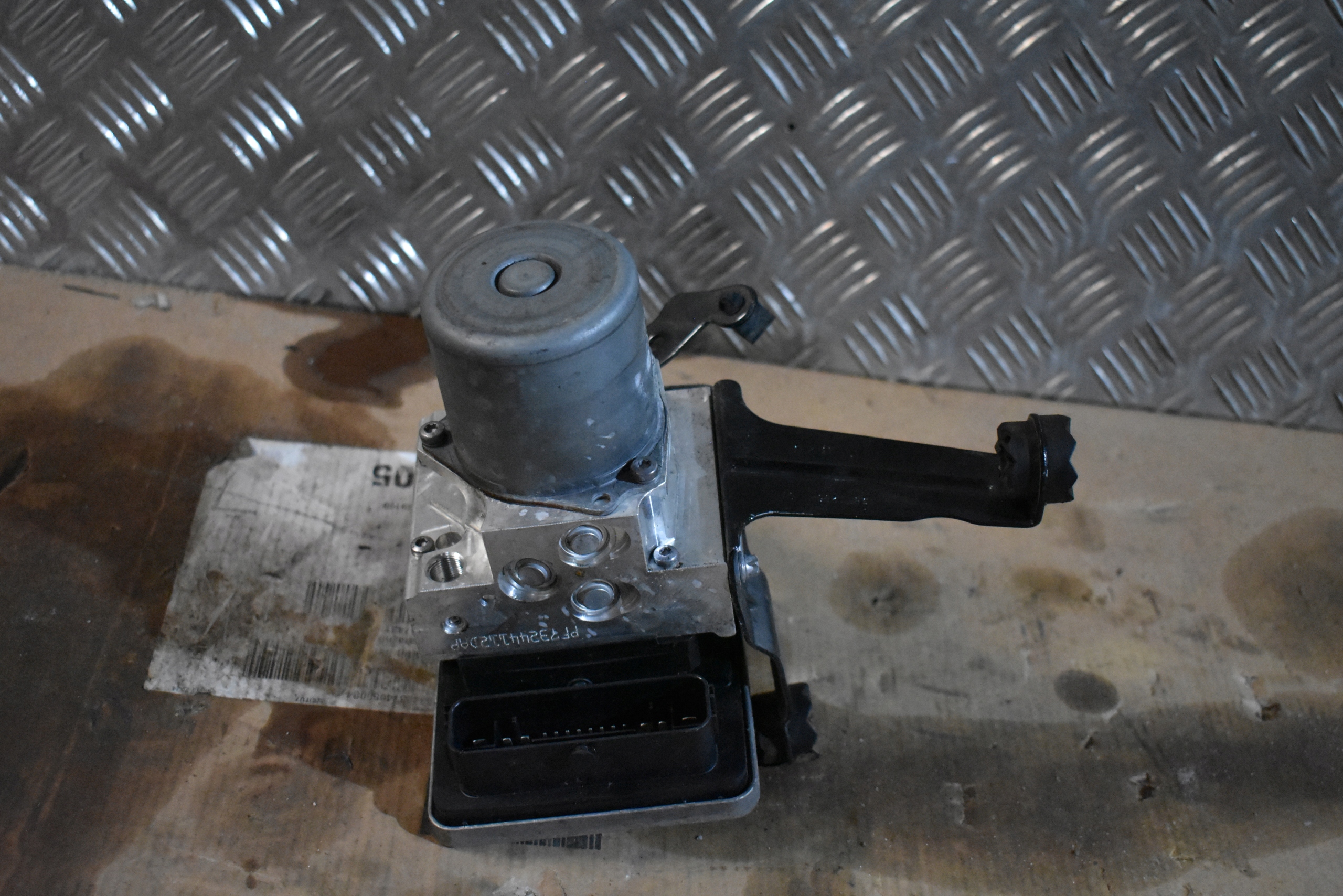 IDEALNY control unit pump ABS BMW G01 G02 XD 1 9