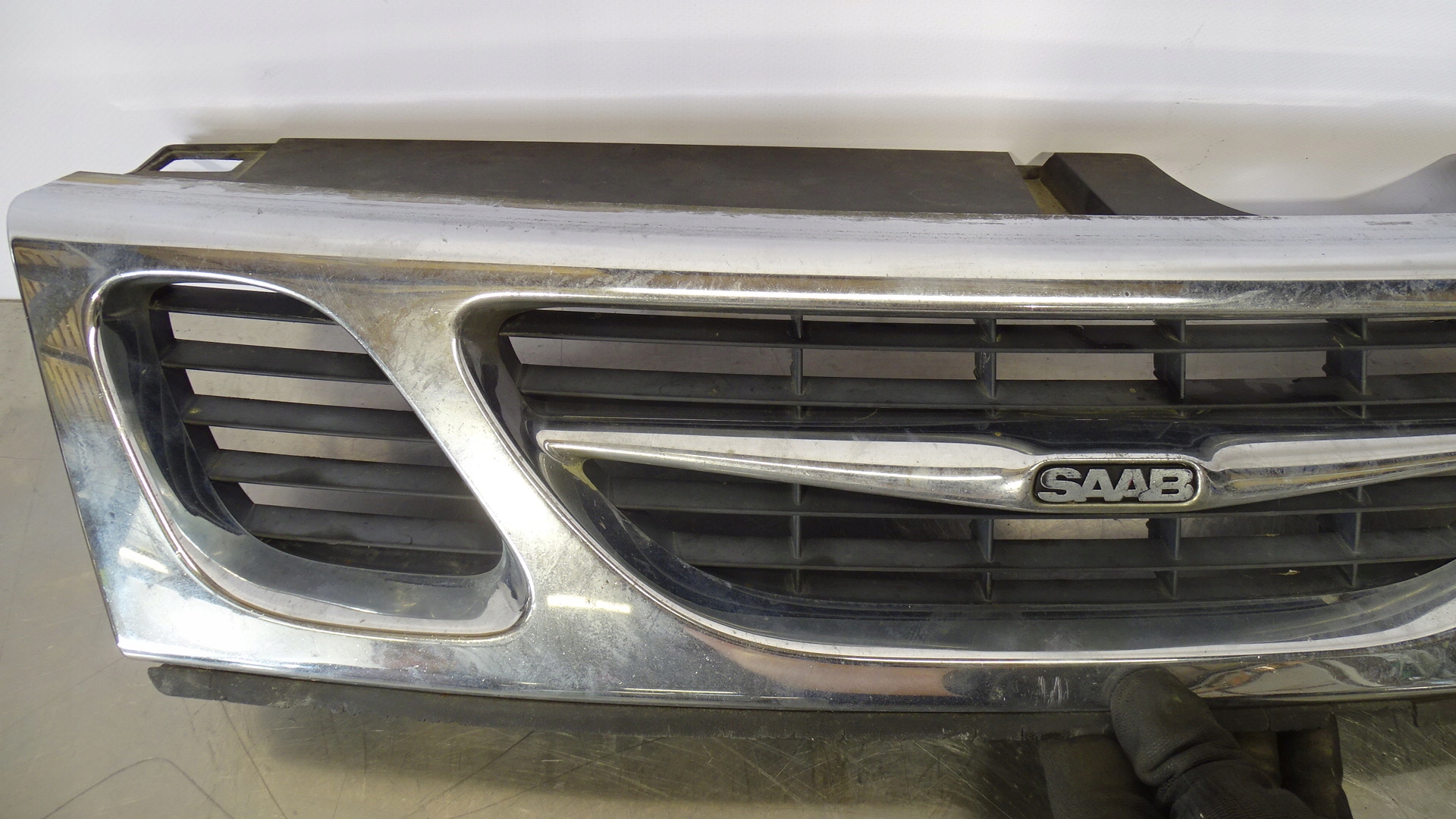 решетка радиатора SAAB 9-3 2.2
