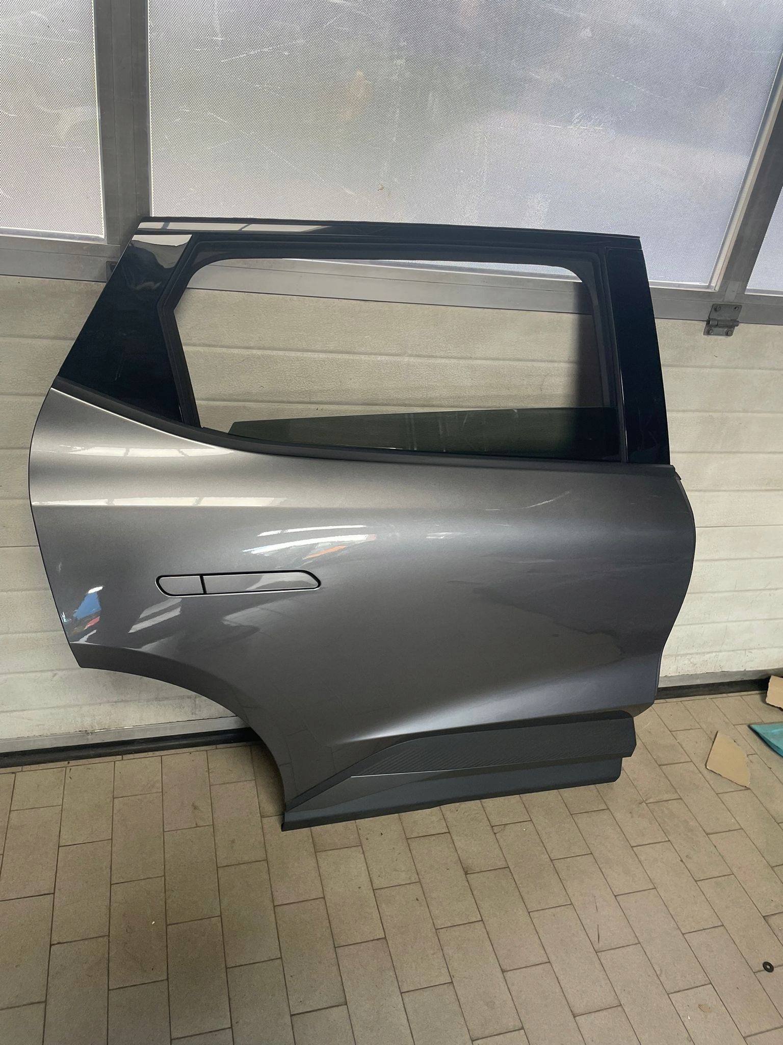 door rear part side right Renault Scenic E-Tech V BIYUY stan as new w colour