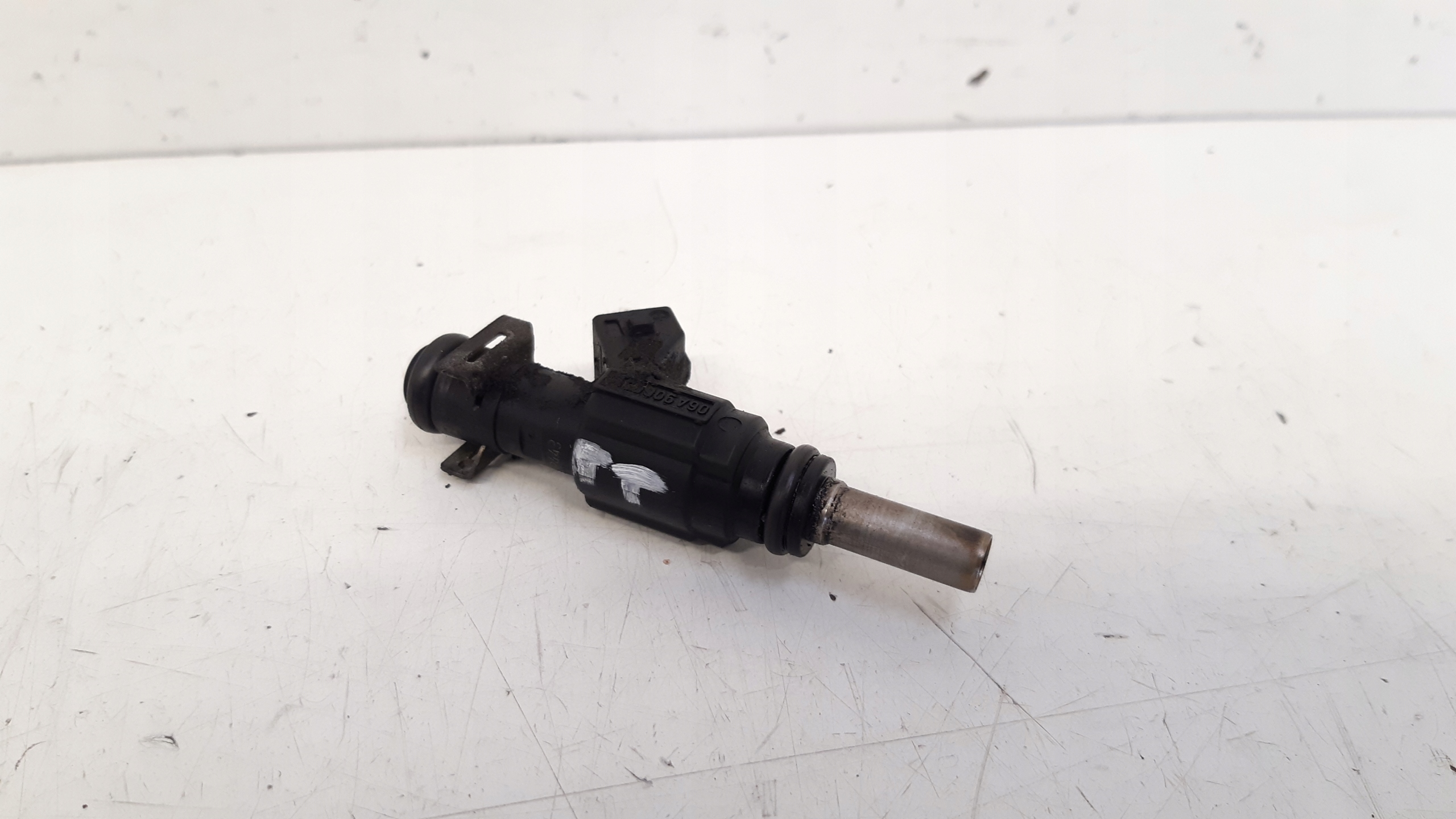 injector 06A906031S Audi TT
