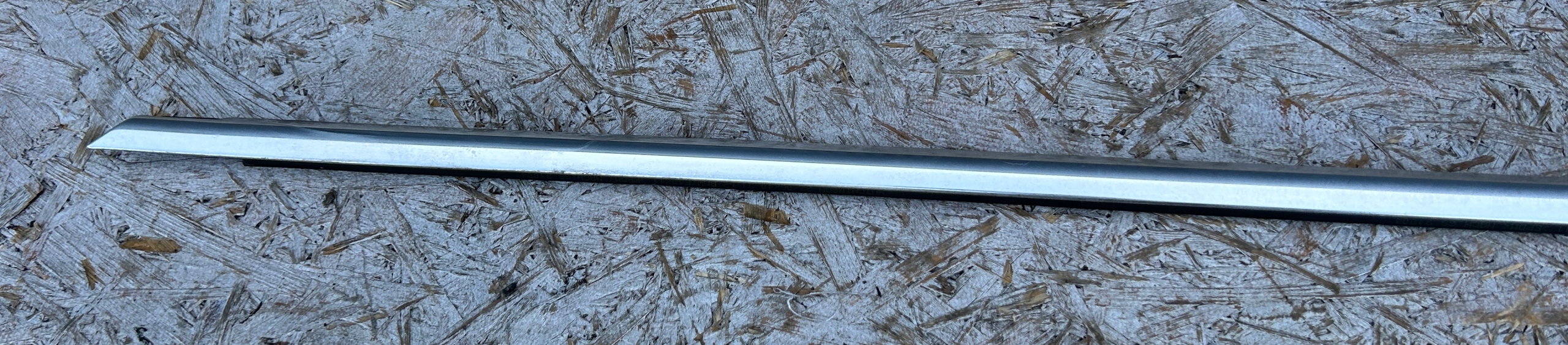 moulding dust left front BMW 5 F10 F11 CHROM