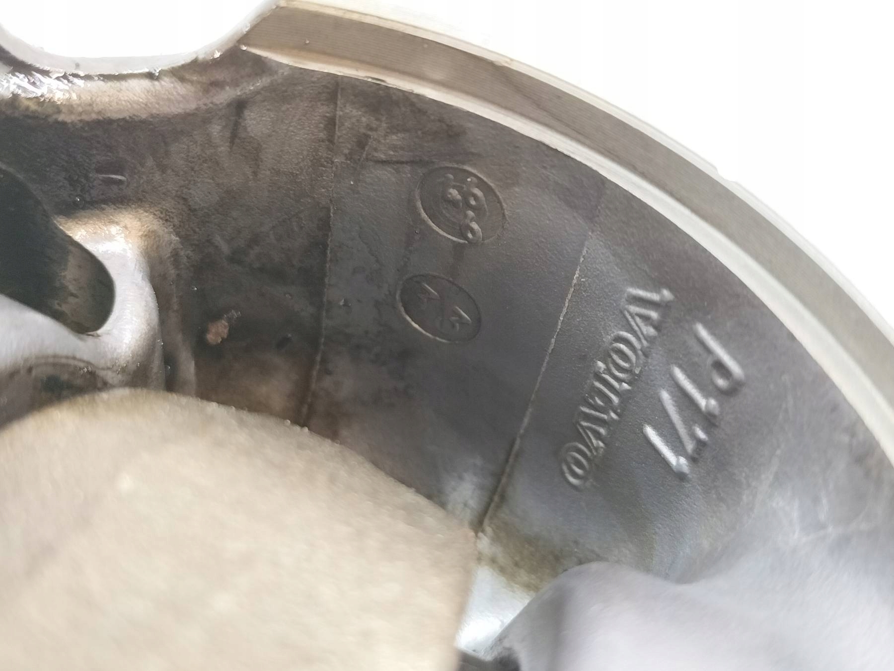 pistone biella 81L118 2.4 D Volvo S60 e (2000-2009)