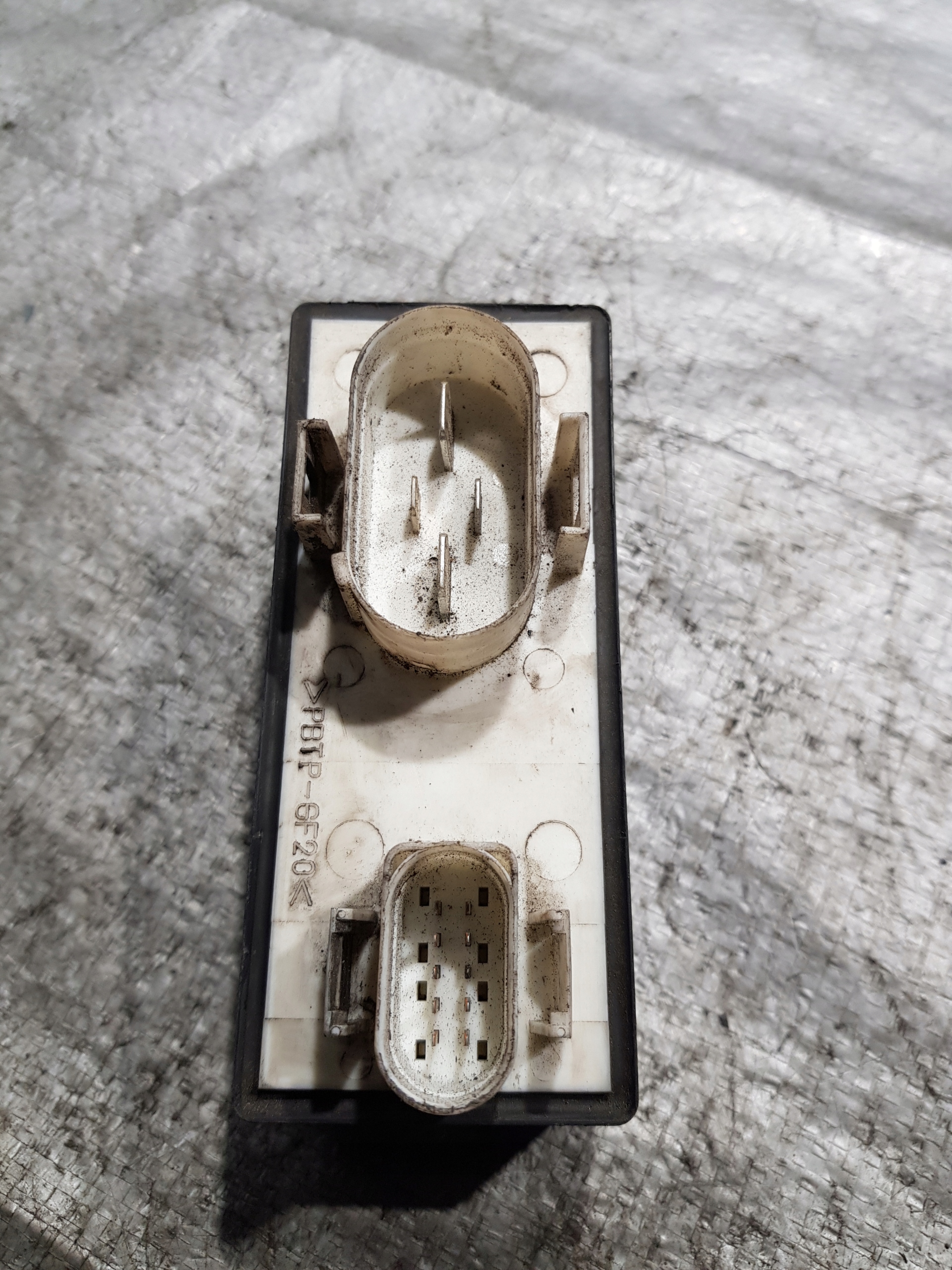 Bedienteil WENTYLATOROW FORD GALAXY MK1 95-00 7MO000317