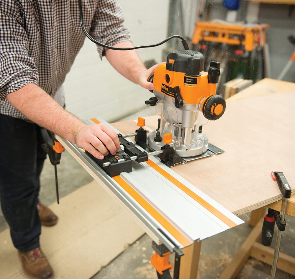 Adapter szyny prowadzącej do frezarki TRITON Maksymalna głębokość frezowania 50 mm