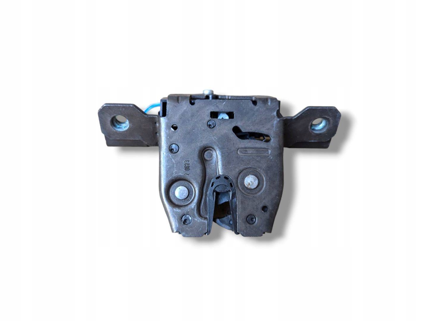 lock bonnet boot Opel Astra J facelift 2013 13587646