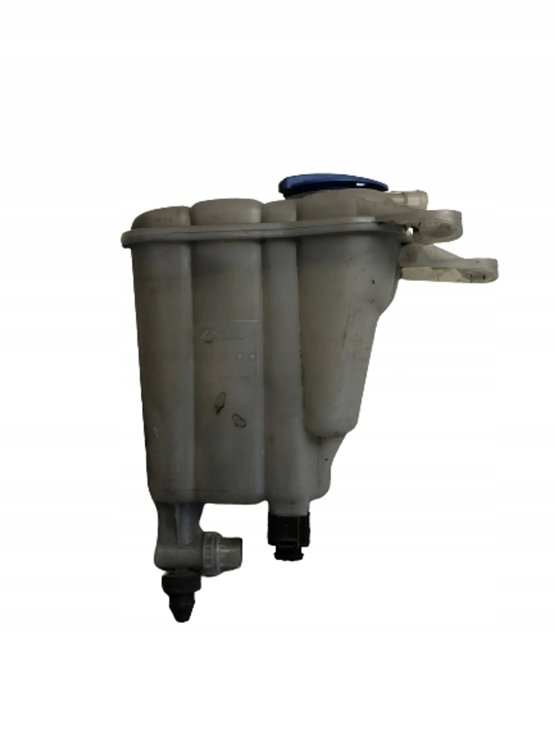 Réservoir eau AUDI A4 B8 A5 8K0121403G