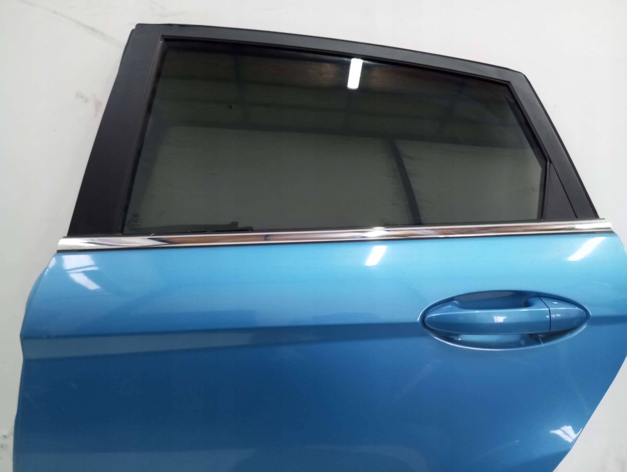 Tür links hinten FORD FIESTA MK7