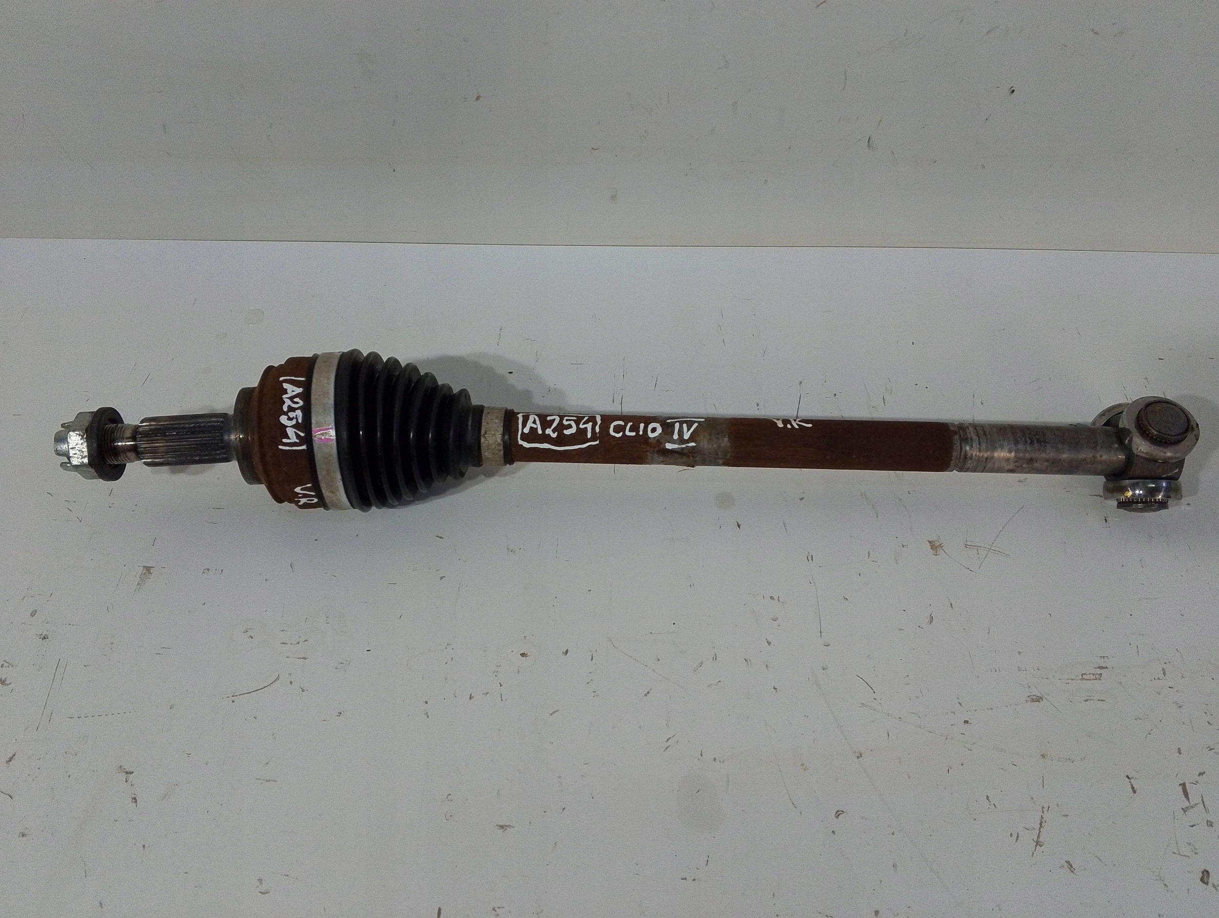 Renault Clio IV semi-axis front right (A254)