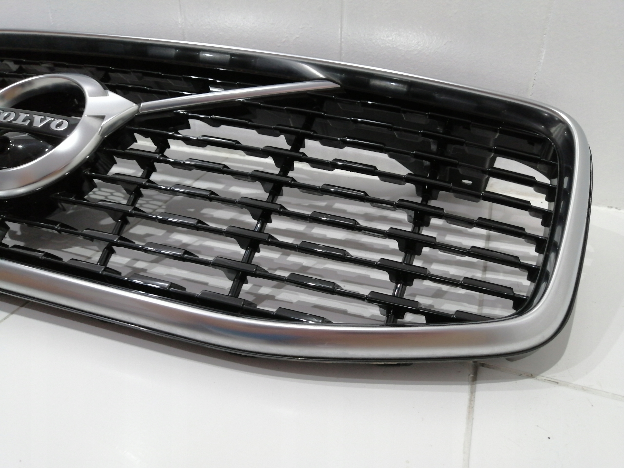 Volvo XC60 Kühlergrill FRONTGRILL Kühlergitter 31457464GR - Thumbnail 8