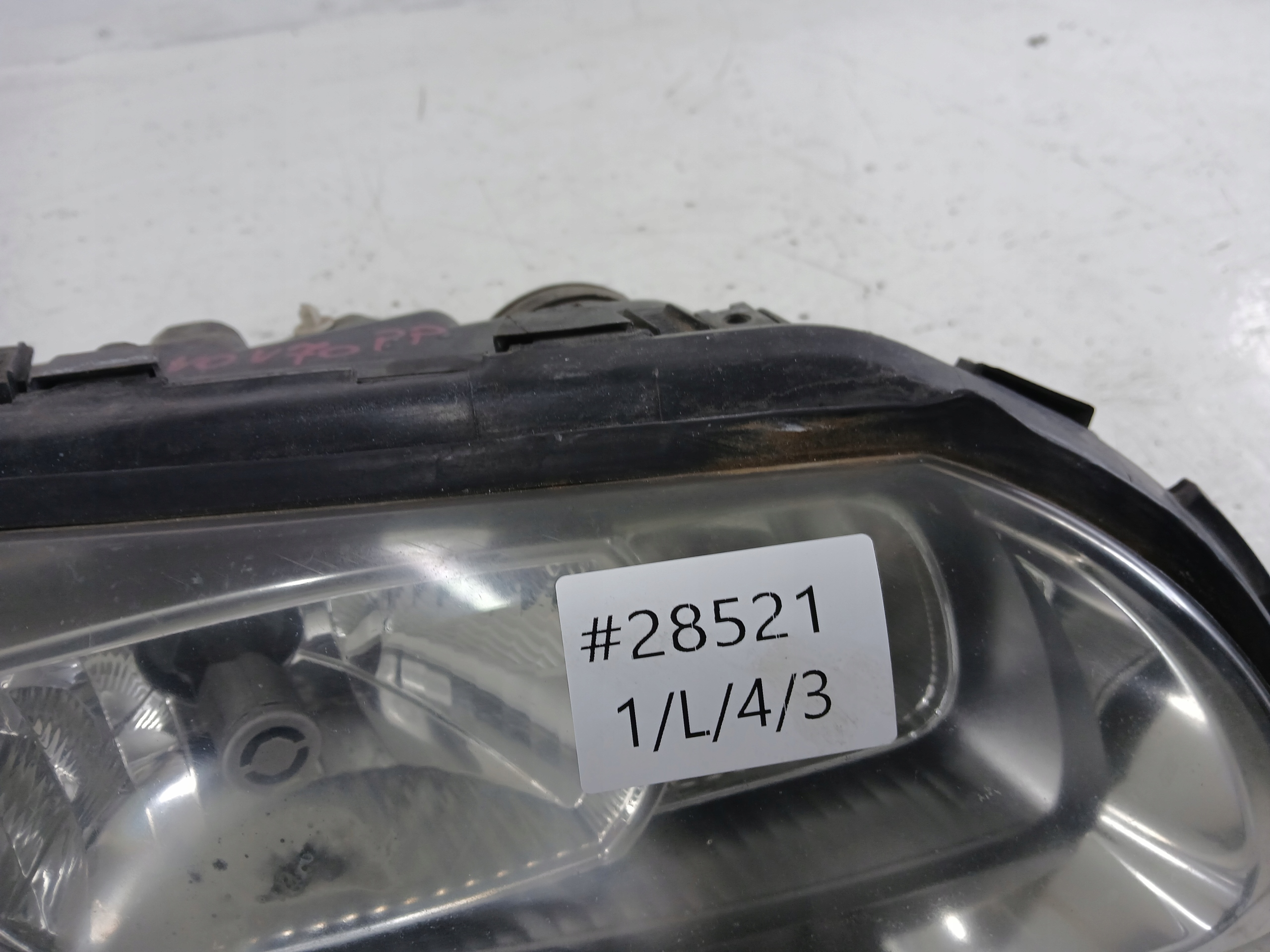 VOLVO V70 II XC70 light left front XENON + control unit 30784250 EUROPA