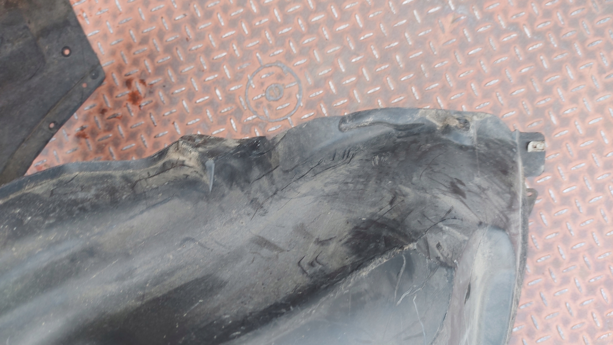 mudguard right right rear part rear. BMW 5 E60 07