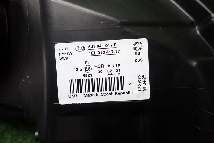 SKODA FABIA II LIFT 10-14 reflektor left light left 5J1941017F