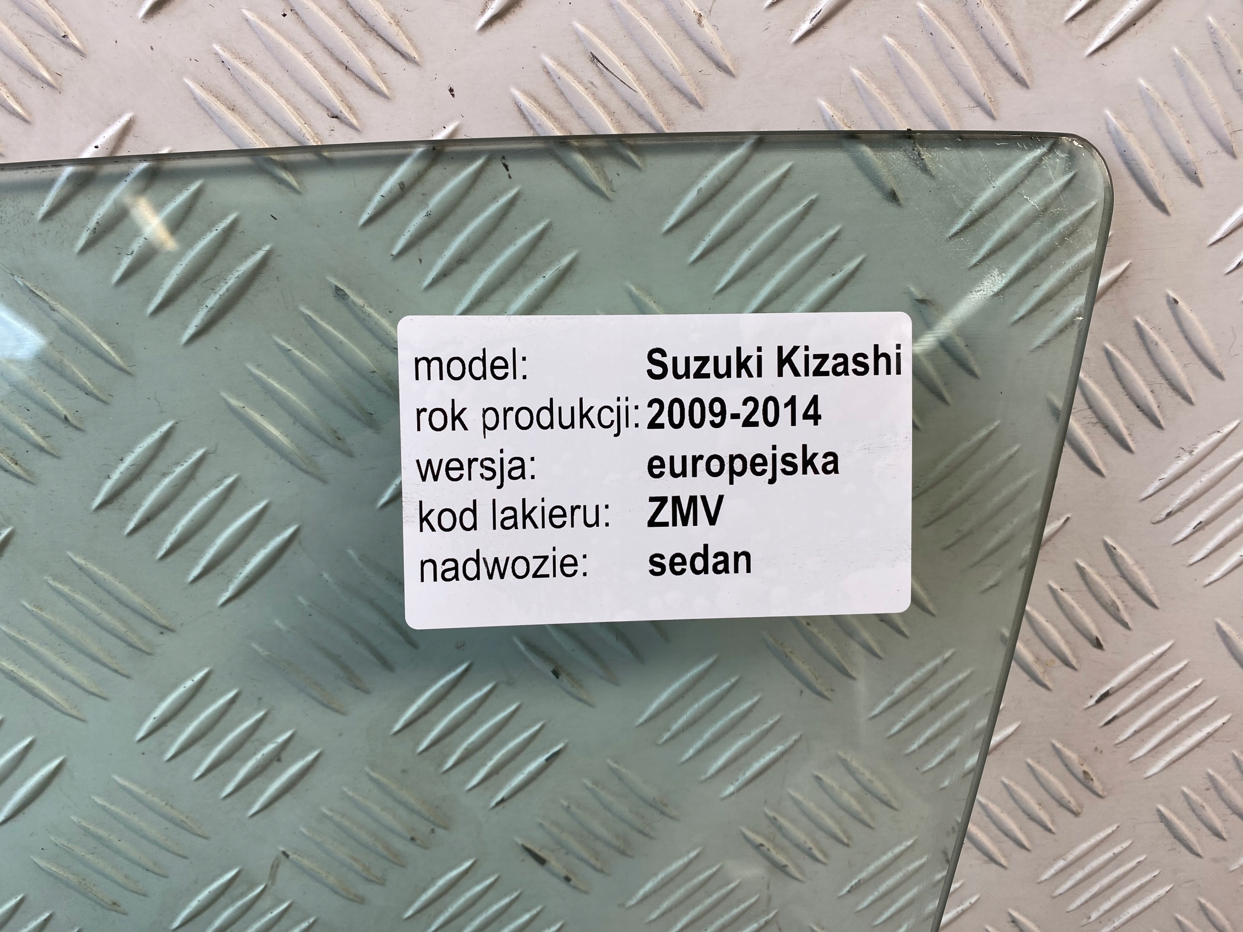 SUZUKI KIZASHI 09-14 window W door front left front OE