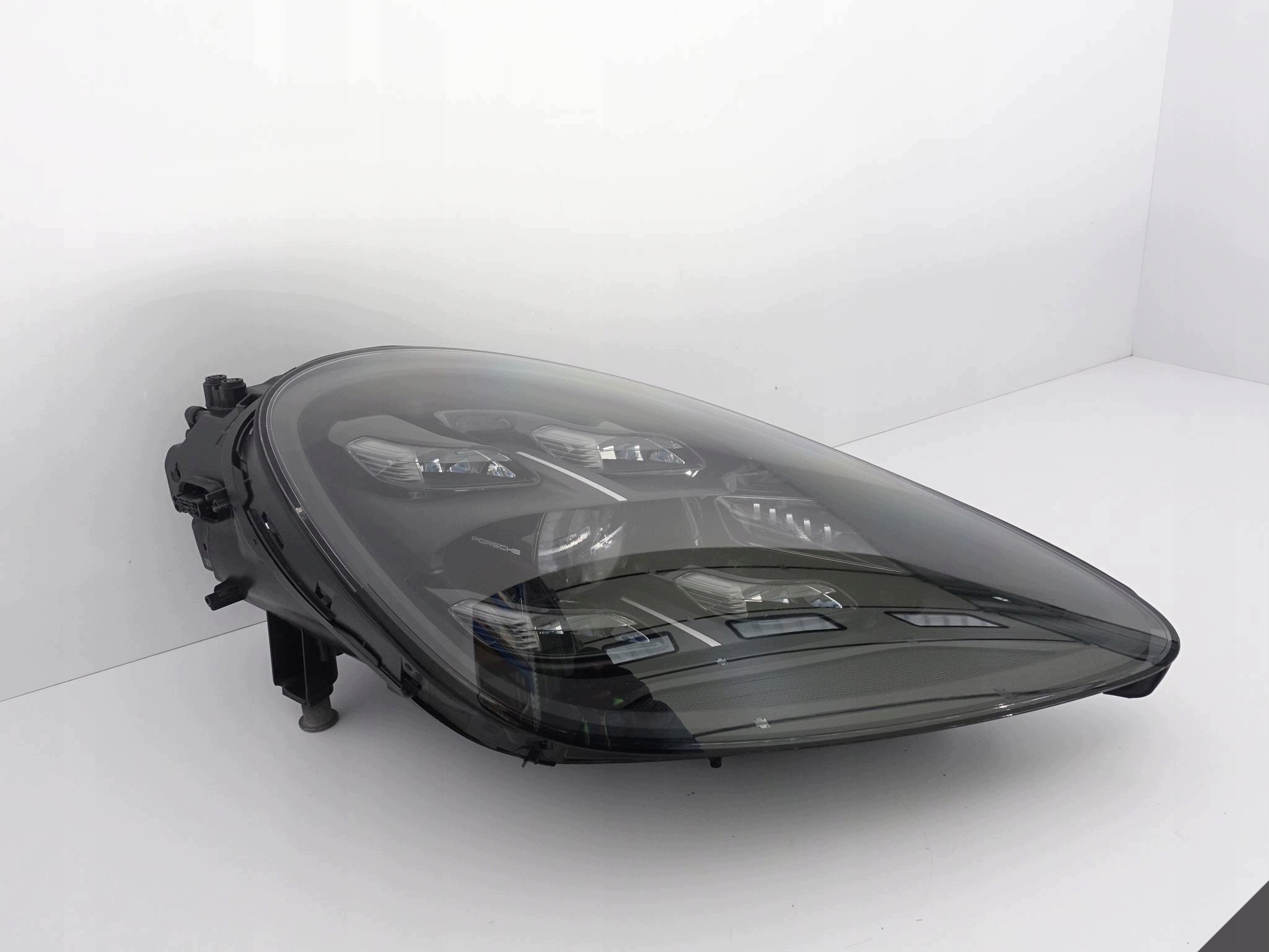 PORSCHE CAYENNE 9Y0 E3 18-23 feu EXCLUSIVE MATRIX FULL LED PDLS+ droit EU