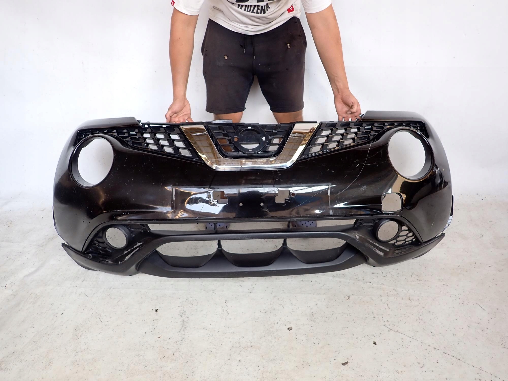 NISSAN JUKE and 1 LIFT 14-19 bumper front front