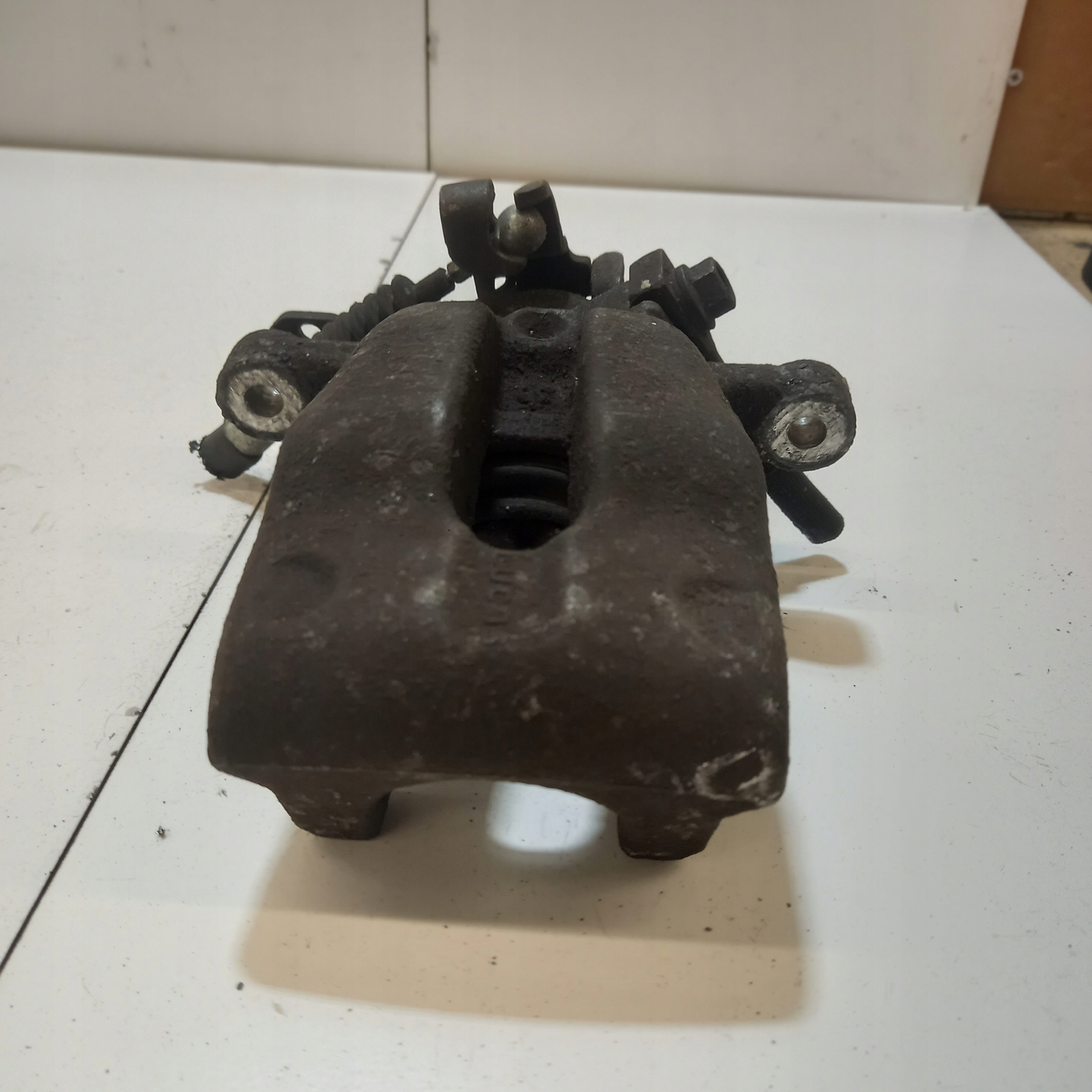 caliper brake right rear part rear OPEL ASTRA H