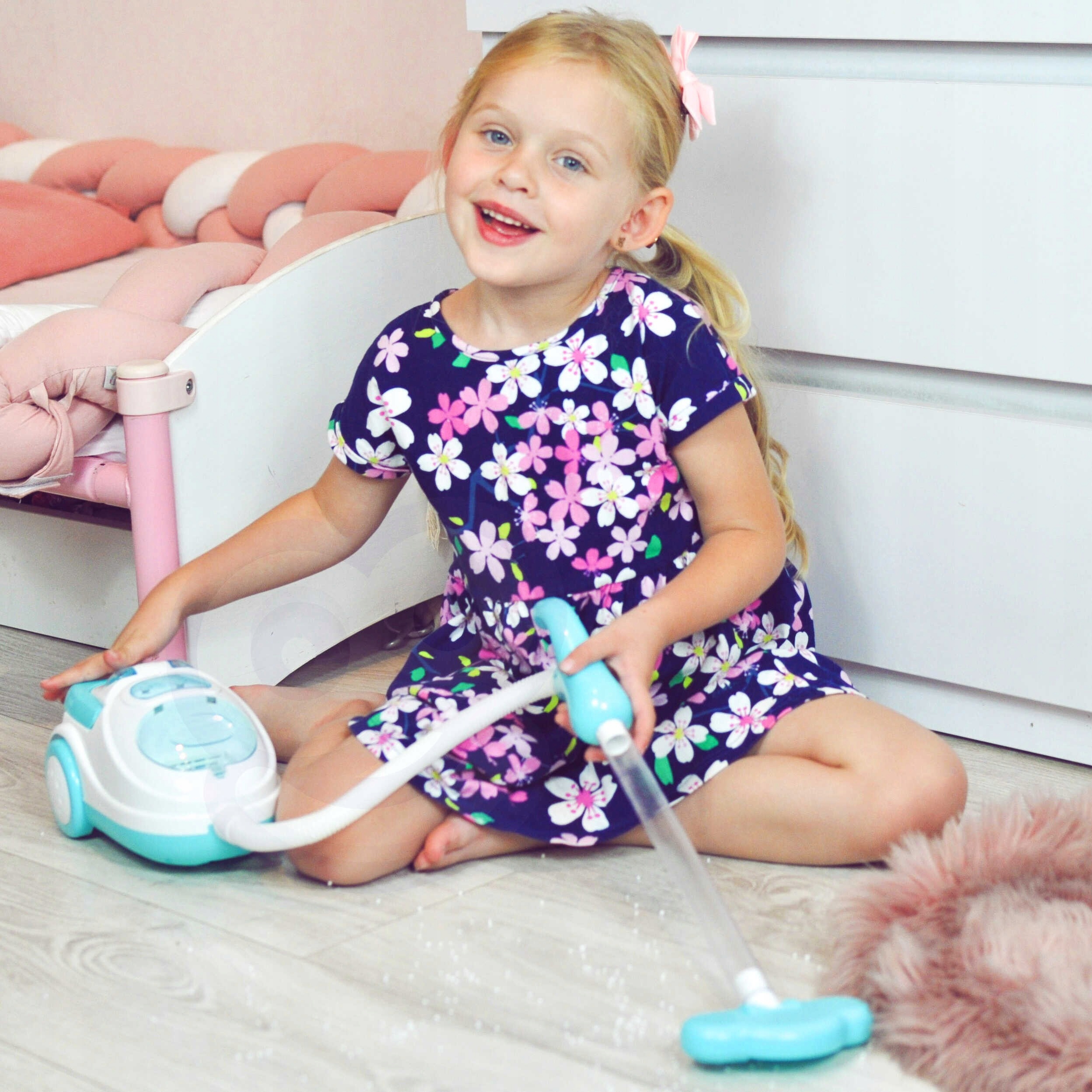 ODKURZACZ ZABAWKOWY INTERAKTYWNY DUŻY XXL FUNKCJA SSANIA Z DZWIĘKIEM WOOPIE Marka Woopie