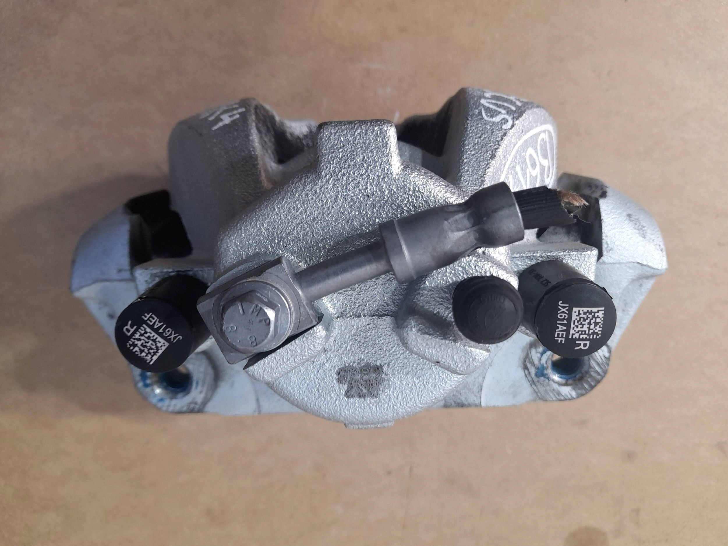 Ford Focus MK4 caliper brake front right 2B294A2B302A (B617)