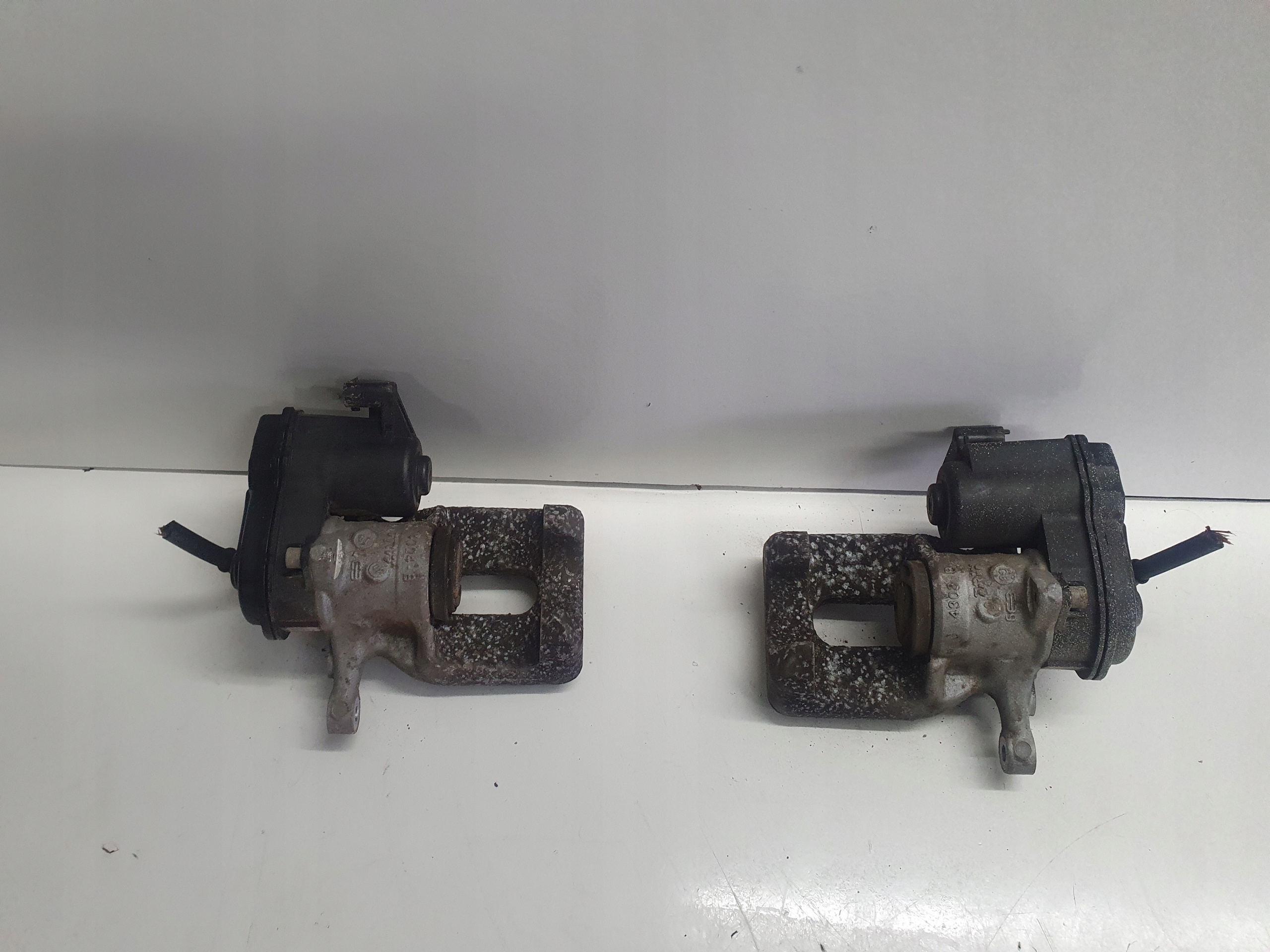 OPEL ASTRA K caliper brake rear left right
