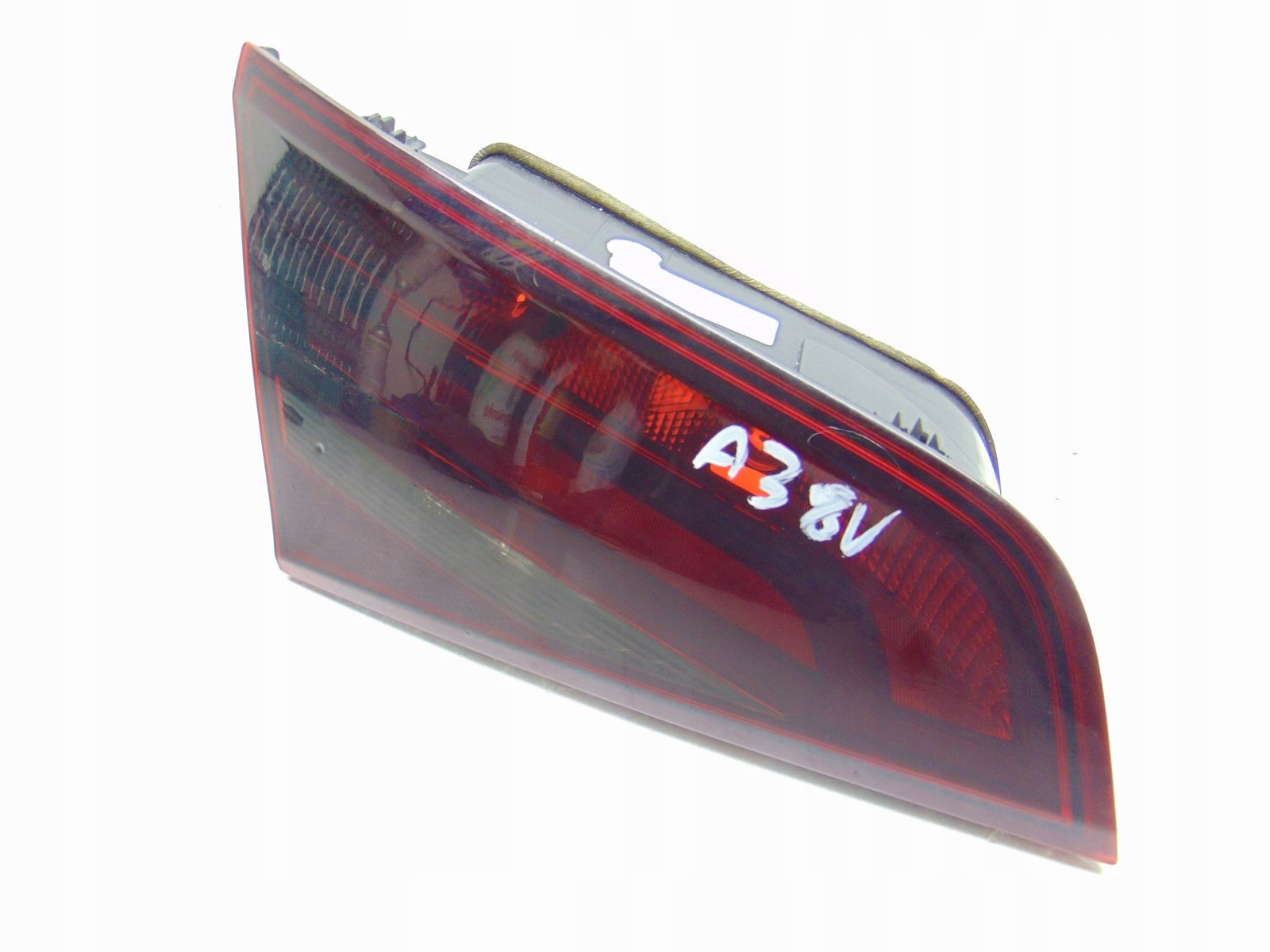light left rear part left rear to the bonnet AUDI A3 8V 5D SB 8V4945093