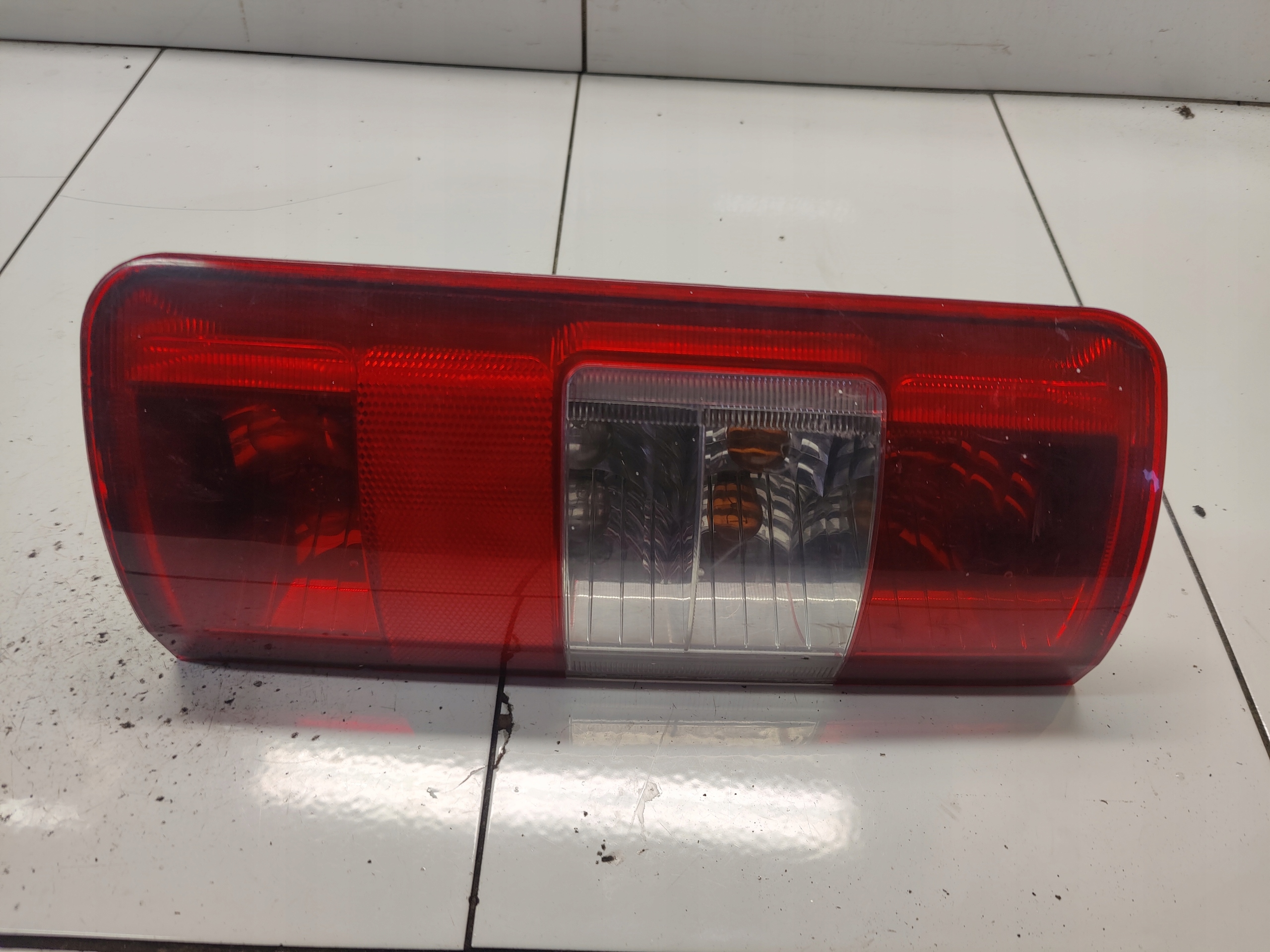 FORD CONNECT light left left rear part rear 2T1413405AG