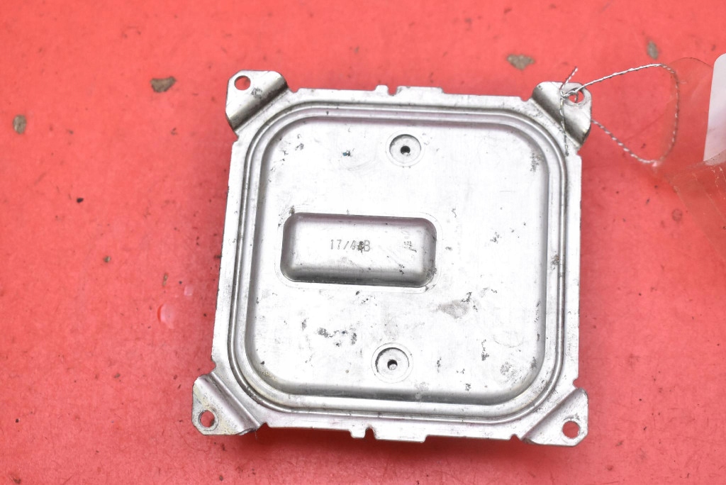control unit module LED left 260551225R RENAULT TALISMAN 1 and 12-20