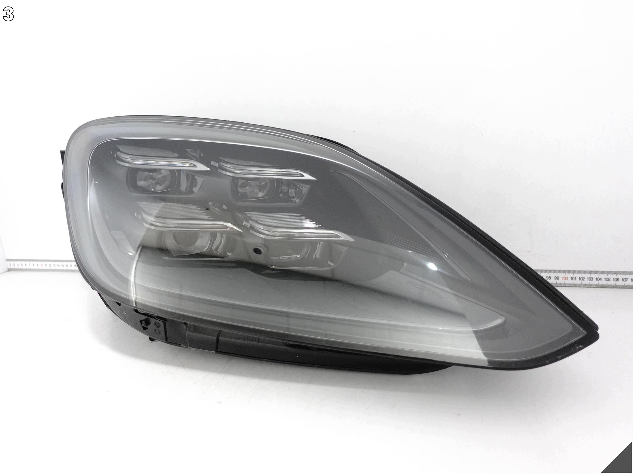 PORSCHE CAYENNE III 3 E3 9Y0 LIFT 23- light FULL LED right front EUROPA