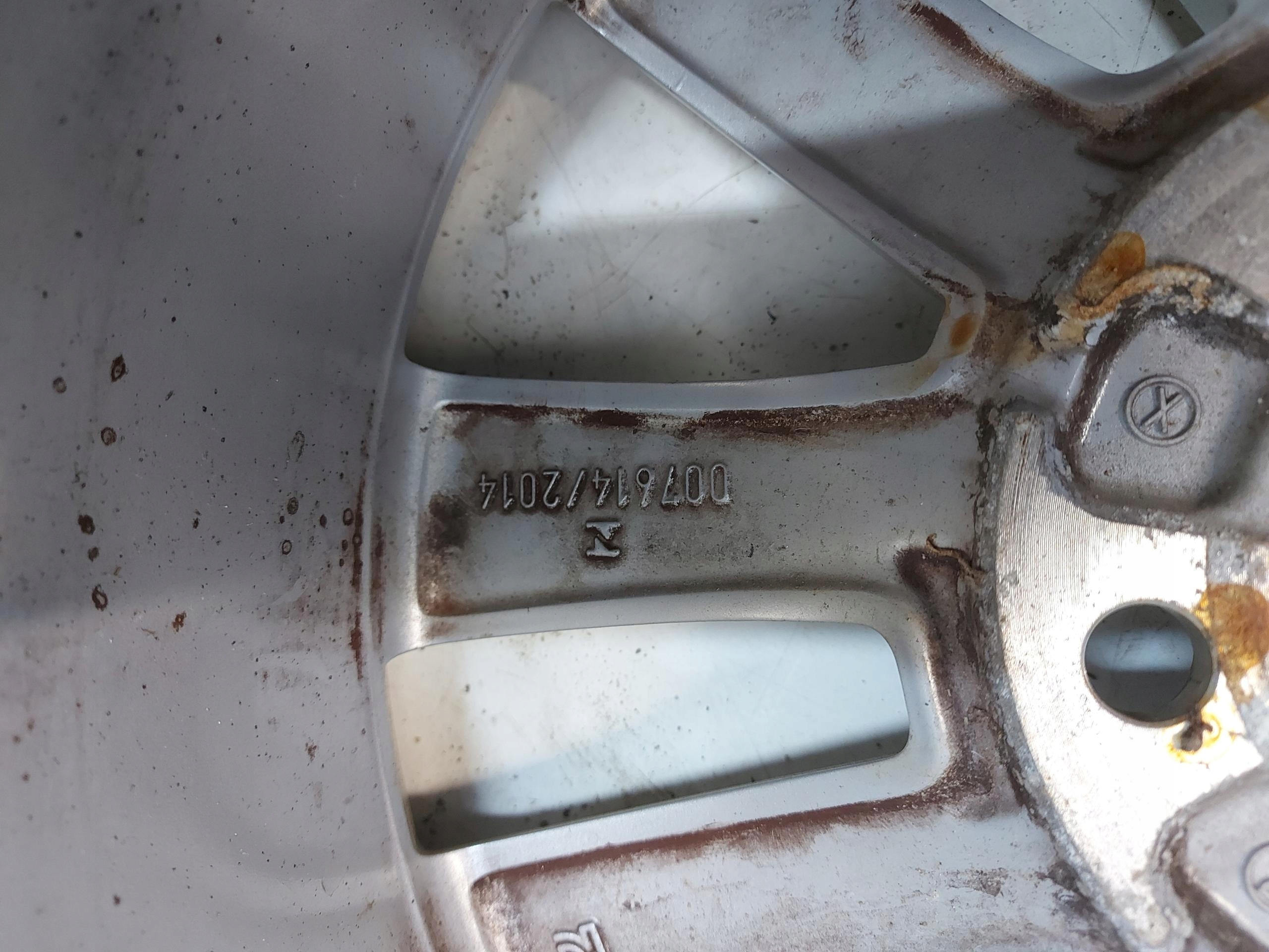 AUDI A3 8Y4 disk disk 7Jx16 R16 8Y0601025
