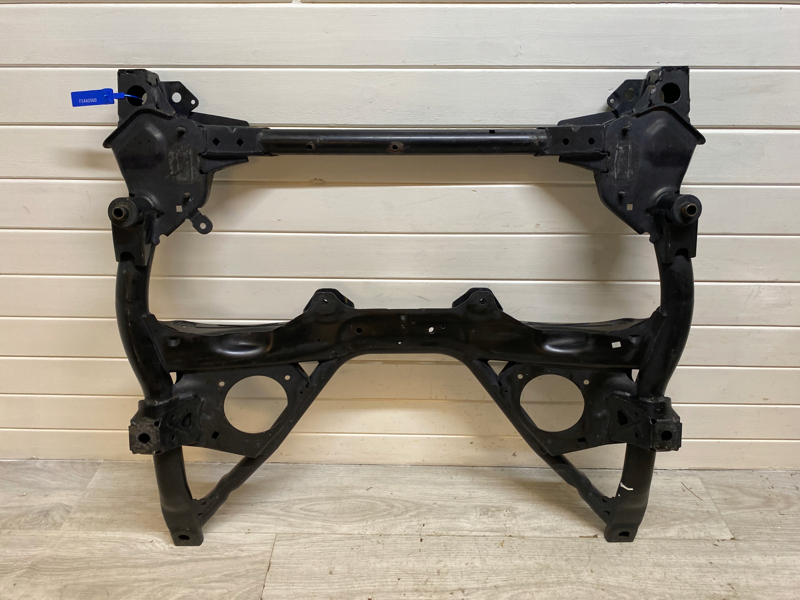 subframe sider below engine BMW 1F20 F21 2 F22 3 F30