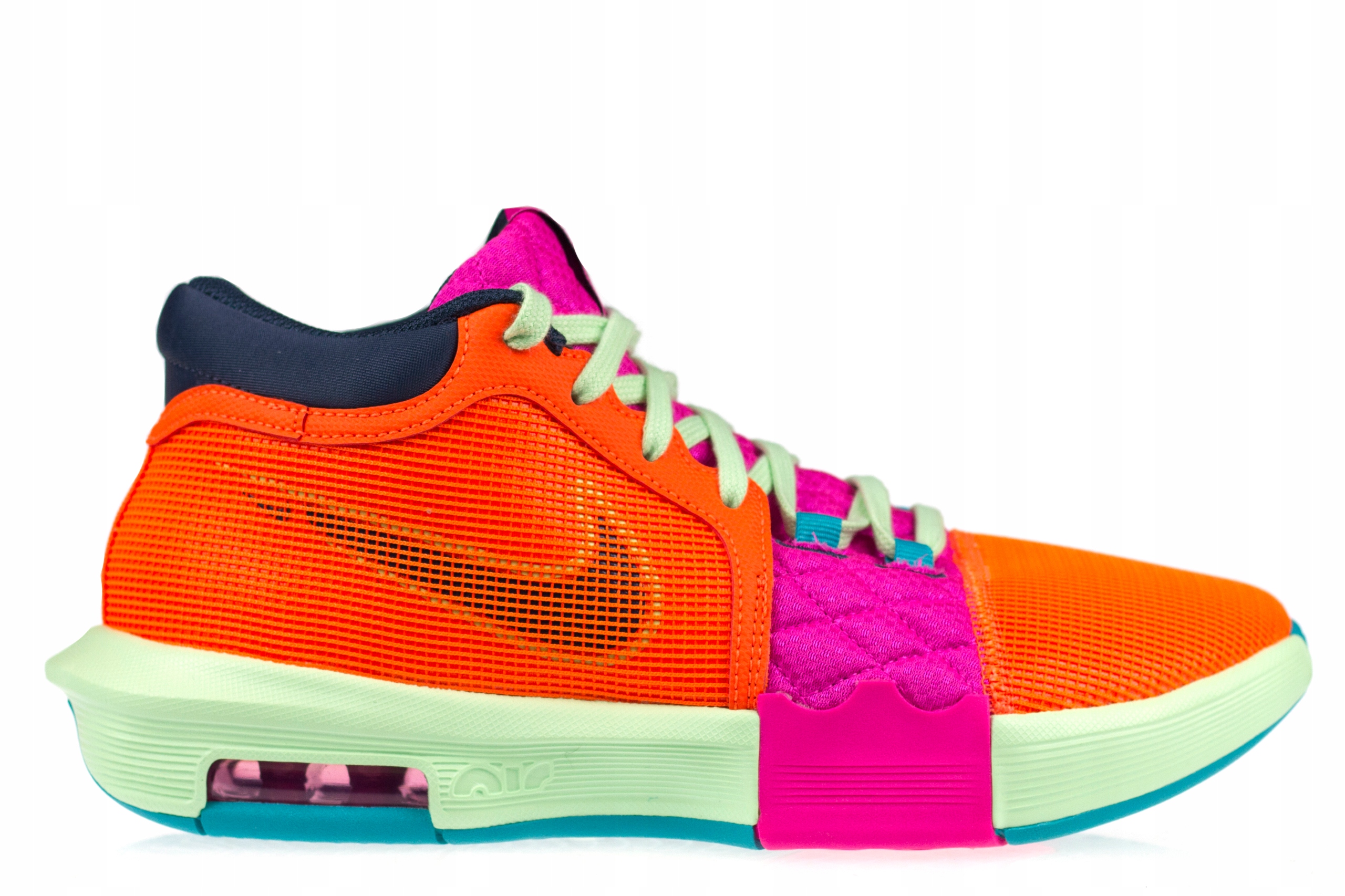 Pánské boty Nike Lebron Witness VIII