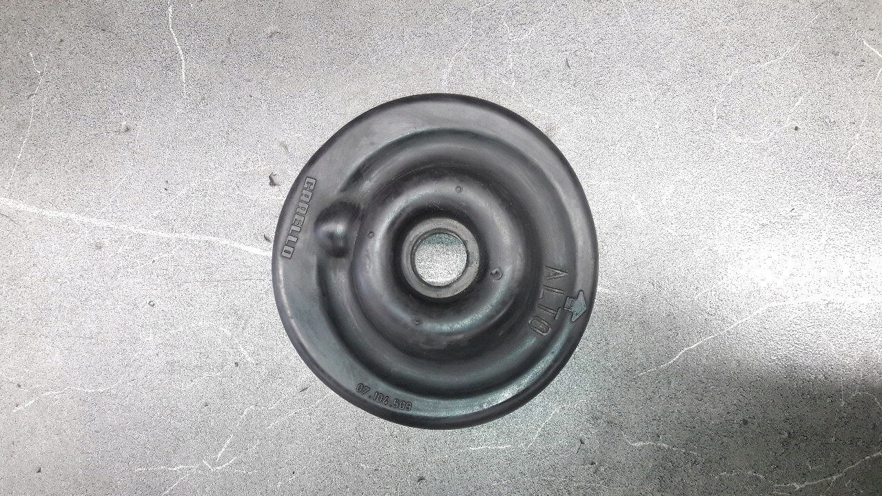 07104509 zaslepka reflektora Alfa Romeo 75 twin spark