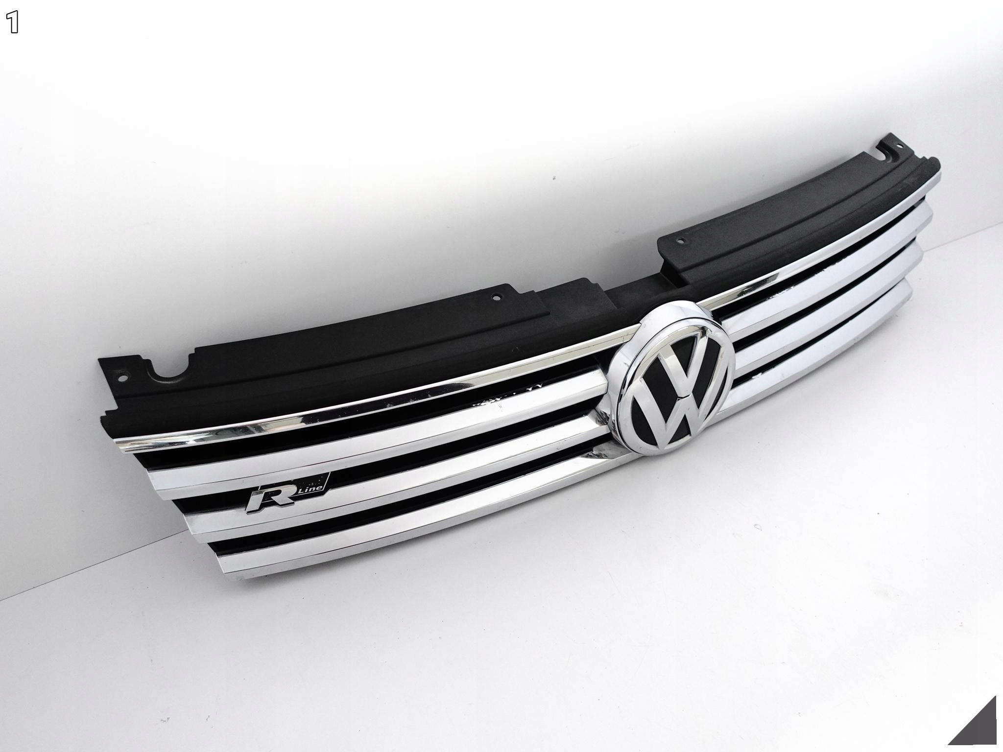VW TOUAREG II LIFT 7P6 14-18 R-LINE ZDERZAK GRILL ATRAPA PRZÓD Numer katalogowy części 7P6853651J