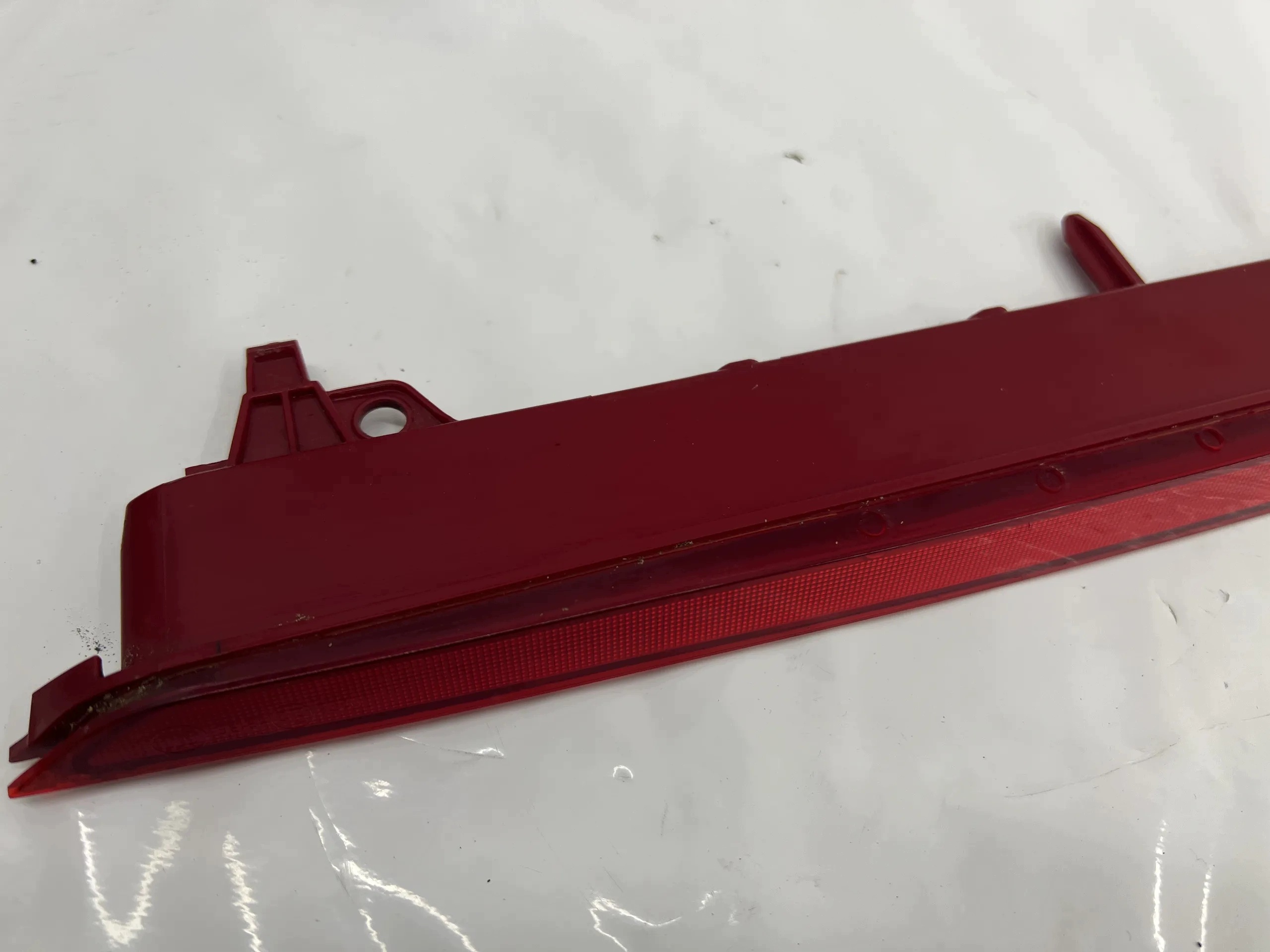 third light STOP STOPU rear part rear. VW GOLF VIII 5H0945087