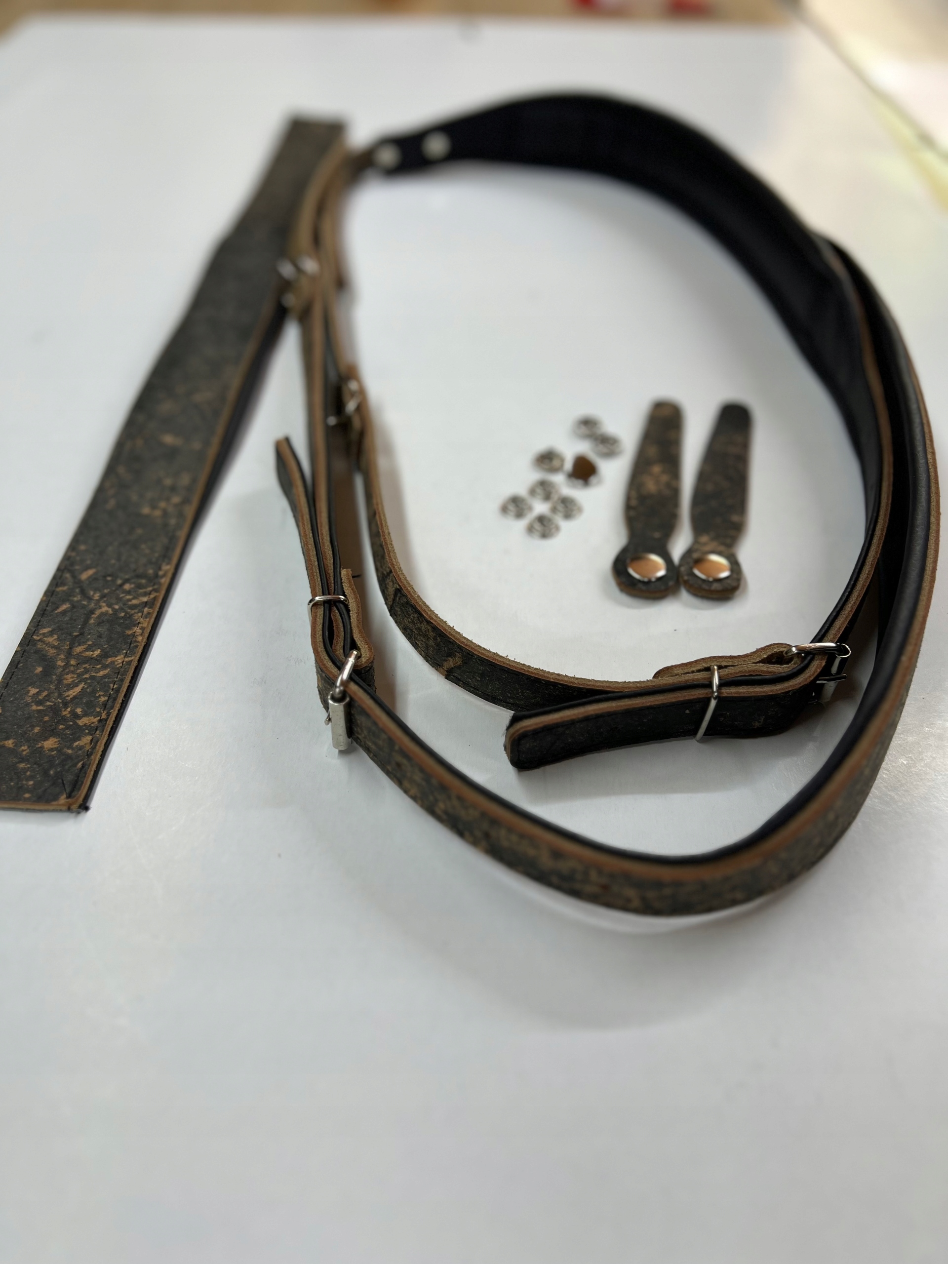 Sada pásů, pásků Retro Široké pro akordeon 120b