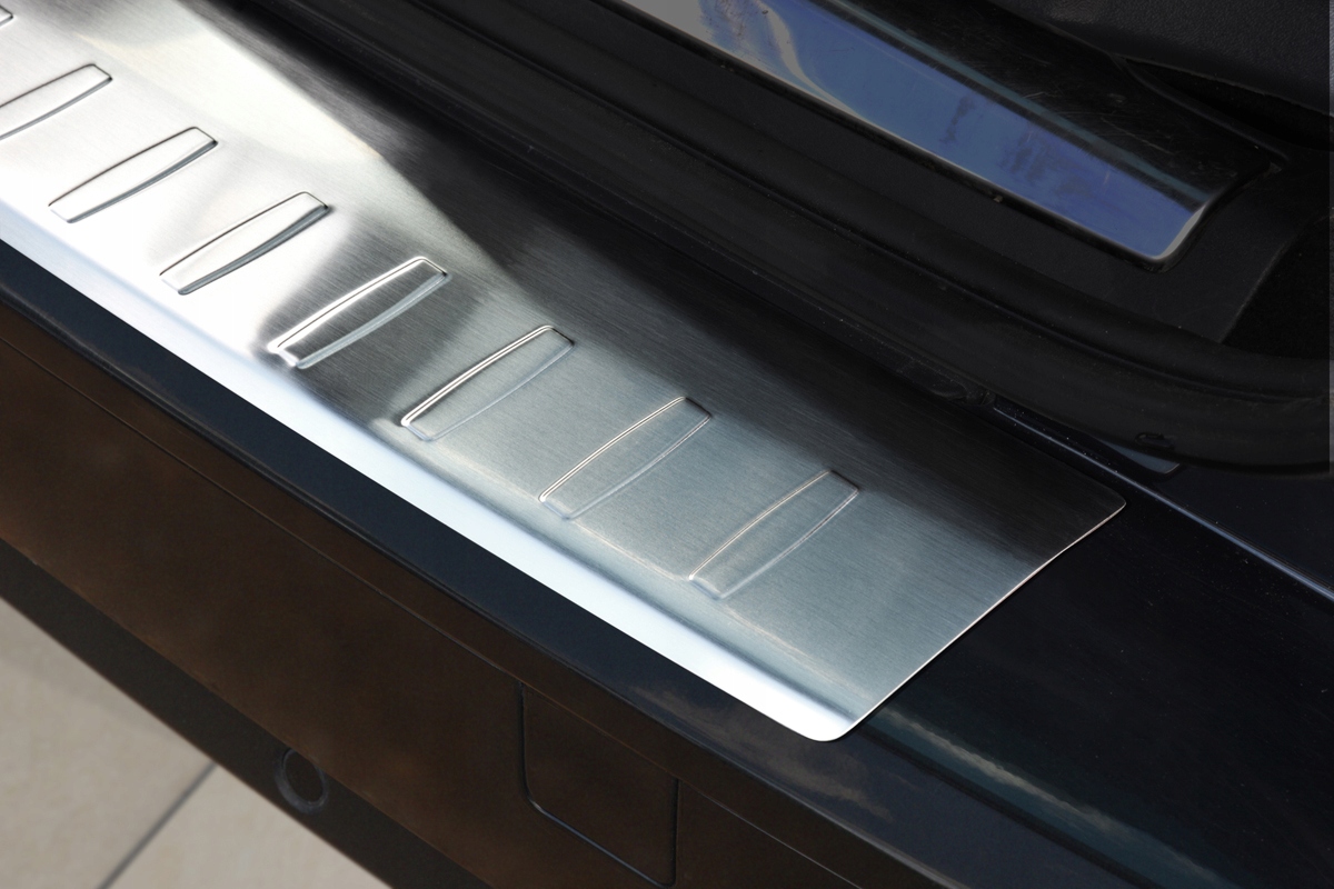 LISTWA NAKLADKA NA ZDERZAK CITROEN C5 TOURER 2008 Installation side Rear