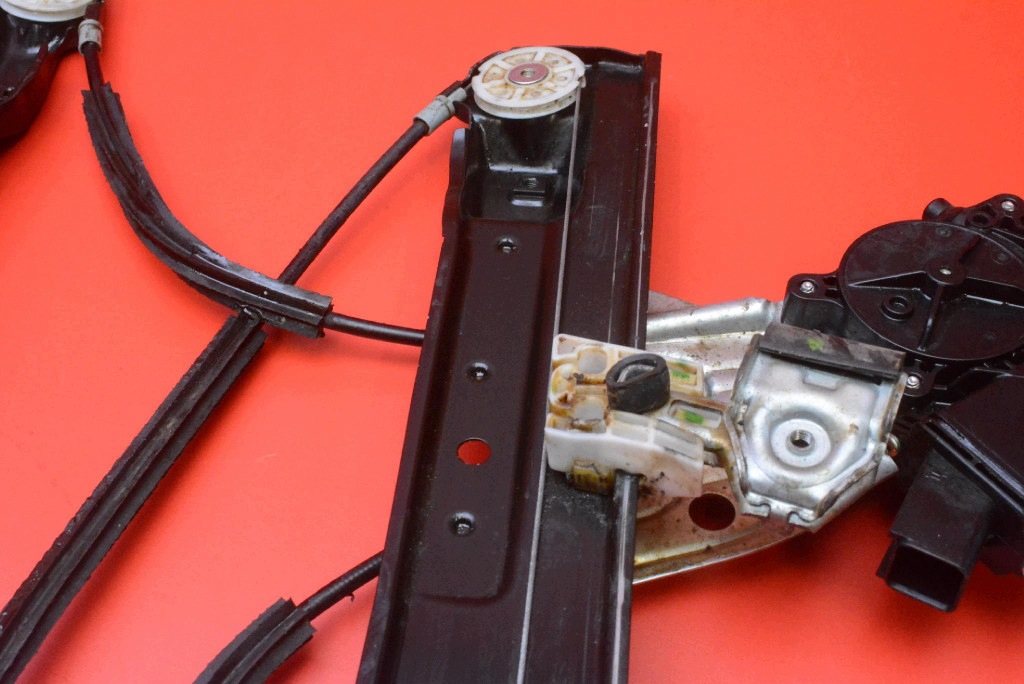 window regulator right front EU OPEL MERIVA B 10-14