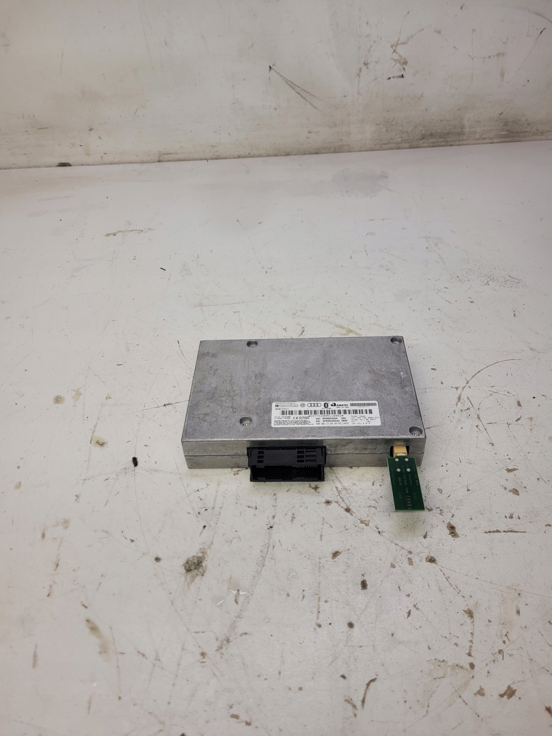 Модуль BLUETOOTH телефону AUDI A3 A4 A6 8P0862335S