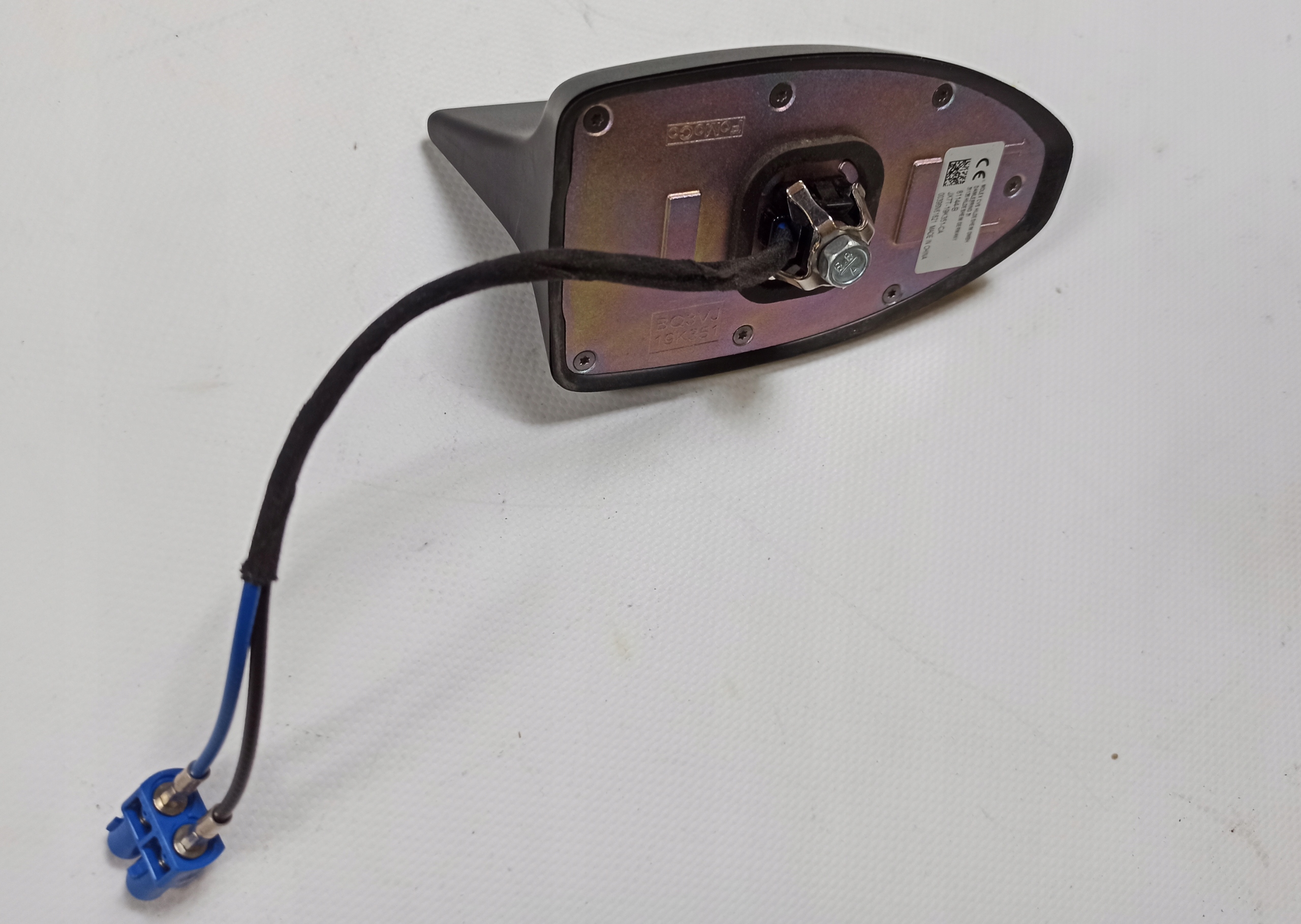 Antenne Toit antenka pletwa Ford Explorer 2020