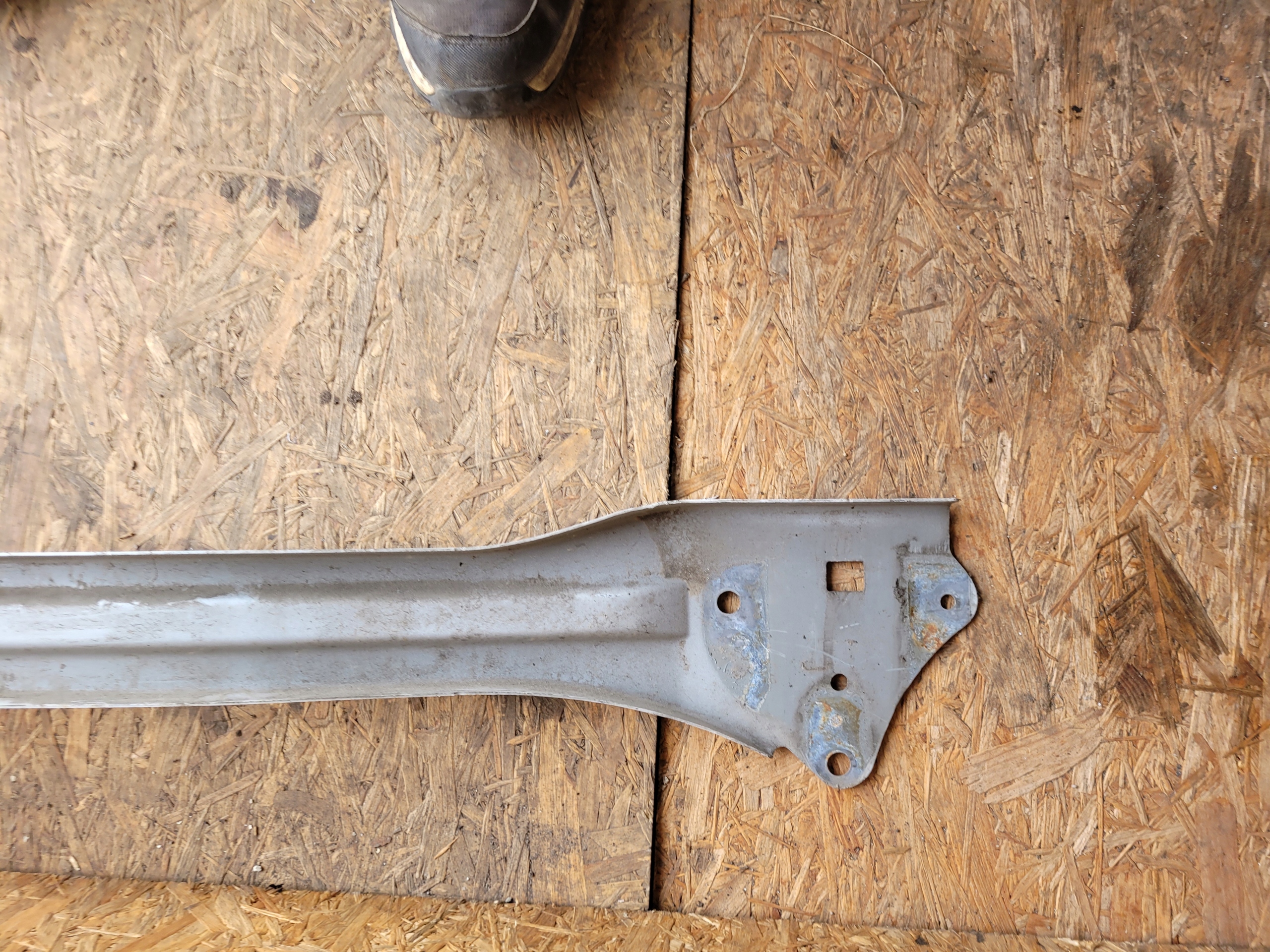 sider below bumper rear part rear TOYOTA YARIS III