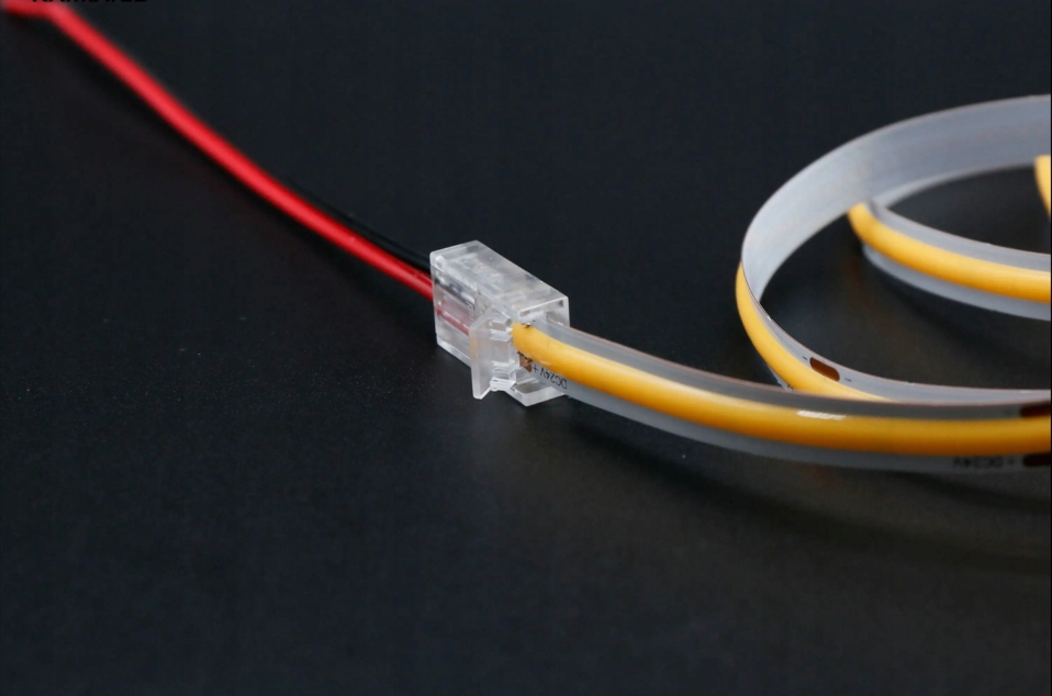 ZŁĄCZKA ŁĄCZNIK JEDNOSTRONNY Z PRZEWODEM DO TAŚM LED COB 8mm IP20 Marka Media-Comp